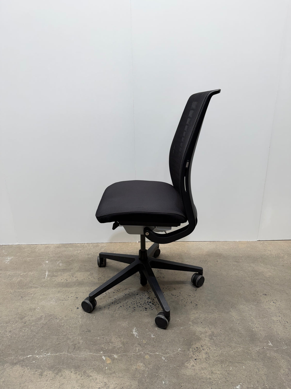 Steelcase Think V2 Task Chair – Black, No Arms – view 7 – pre-owned