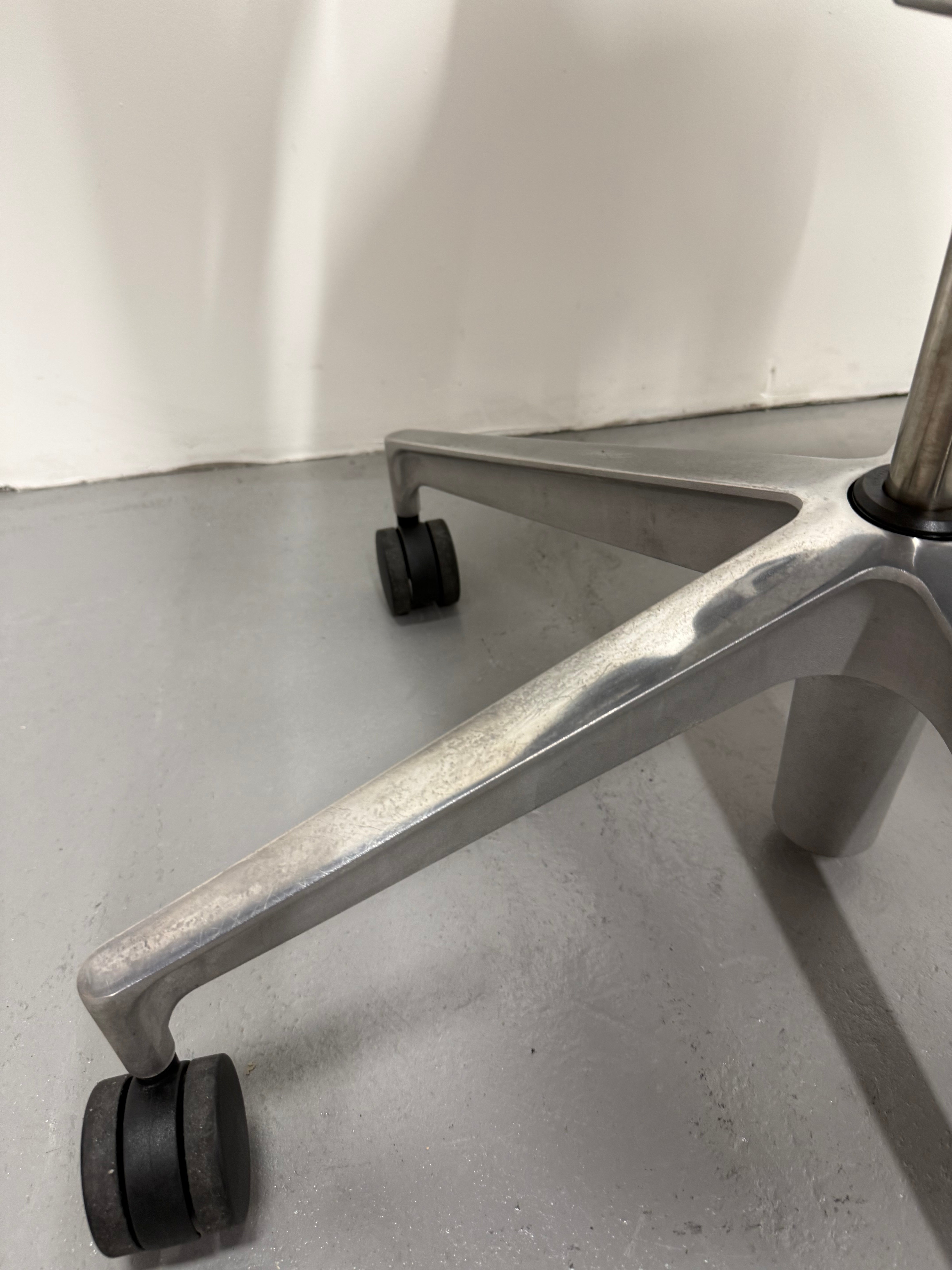 Herman Miller Mirra 2 Office Task Chair – Black & White