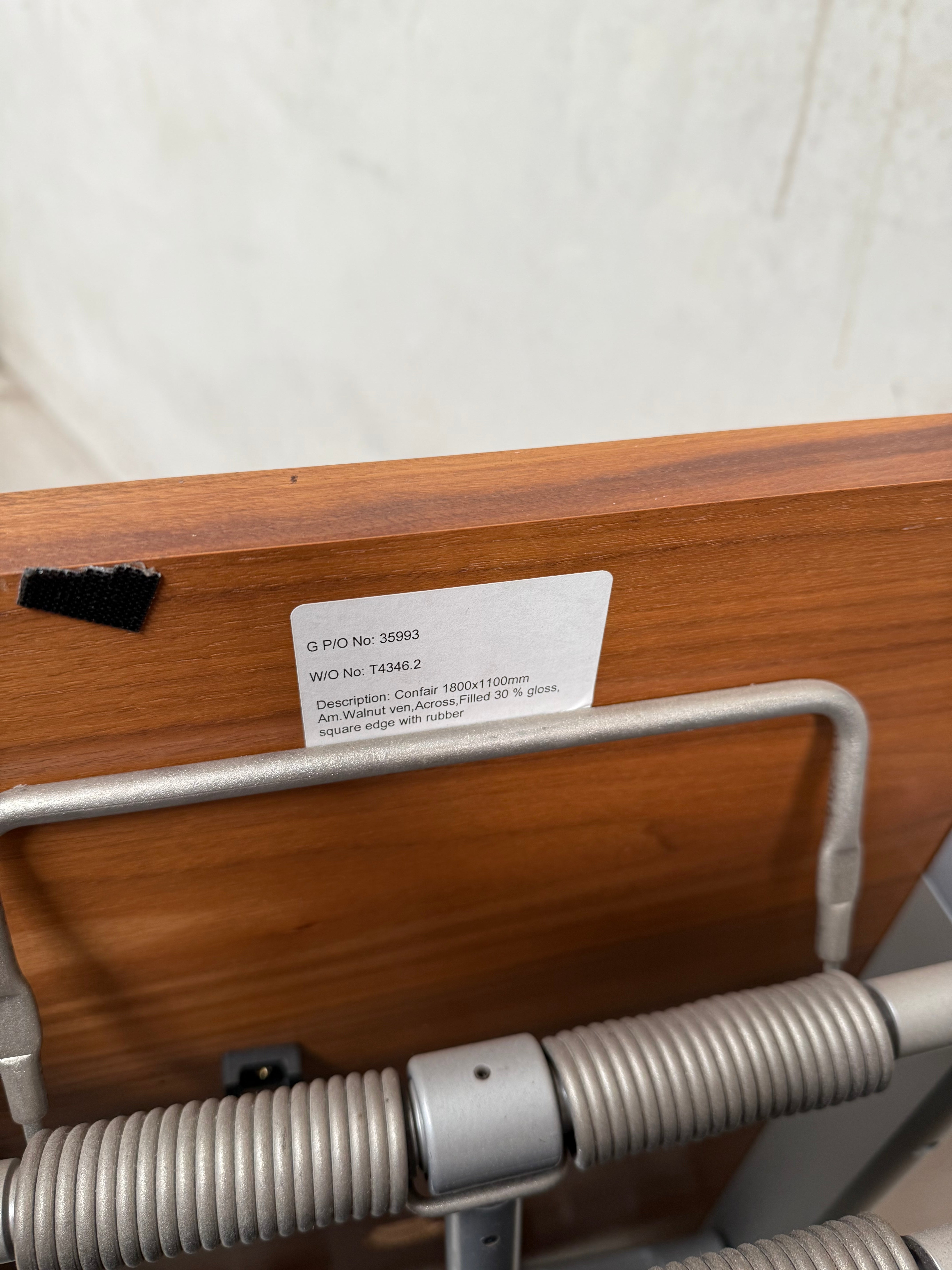 Wilkhahn Confair Conference / Meeting Table – American Walnut (1800 × 1100)