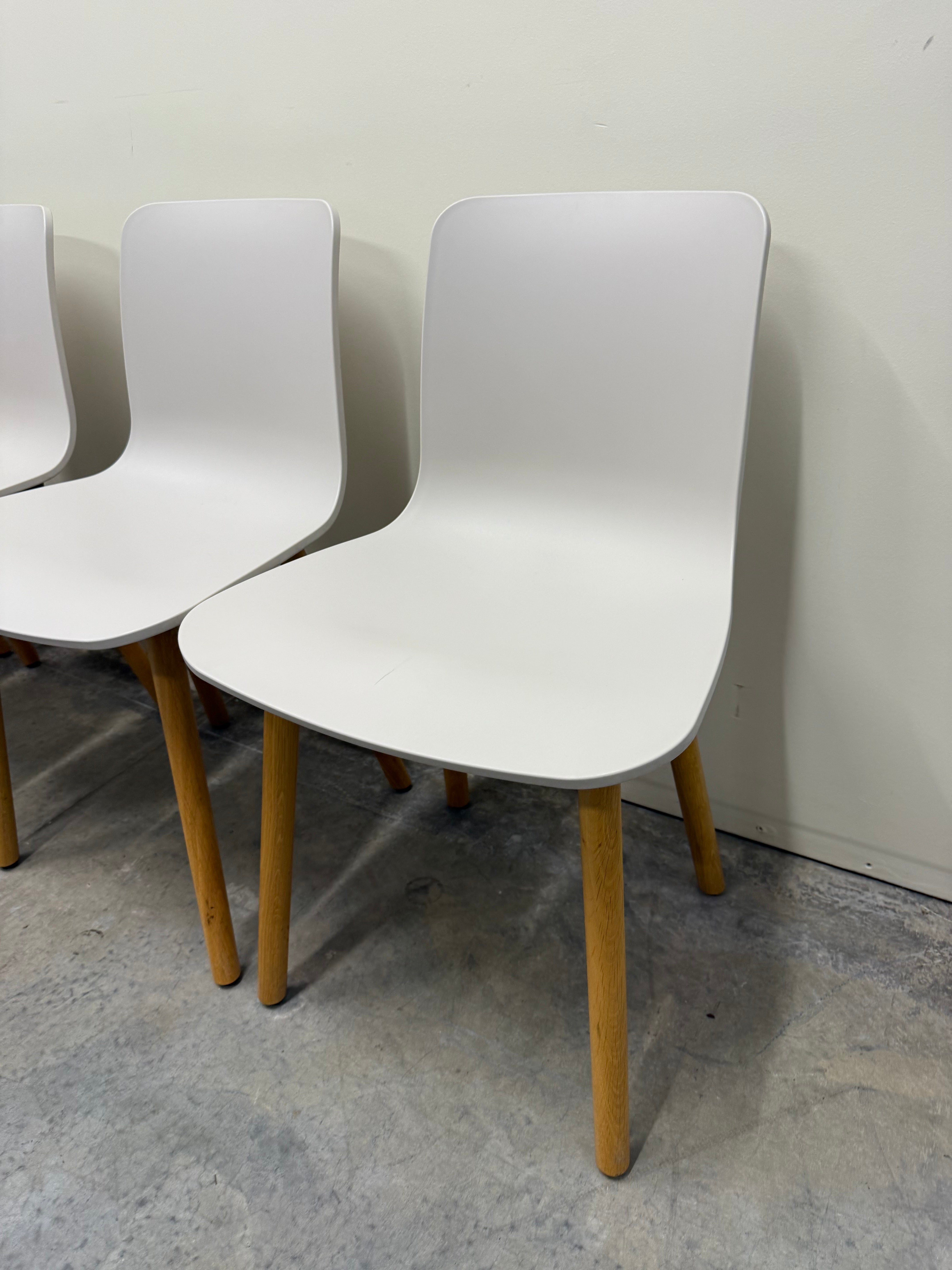 Vitra HAL Wood Chair – Very Light Grey Seat with Oak Legs by Jasper Morrison