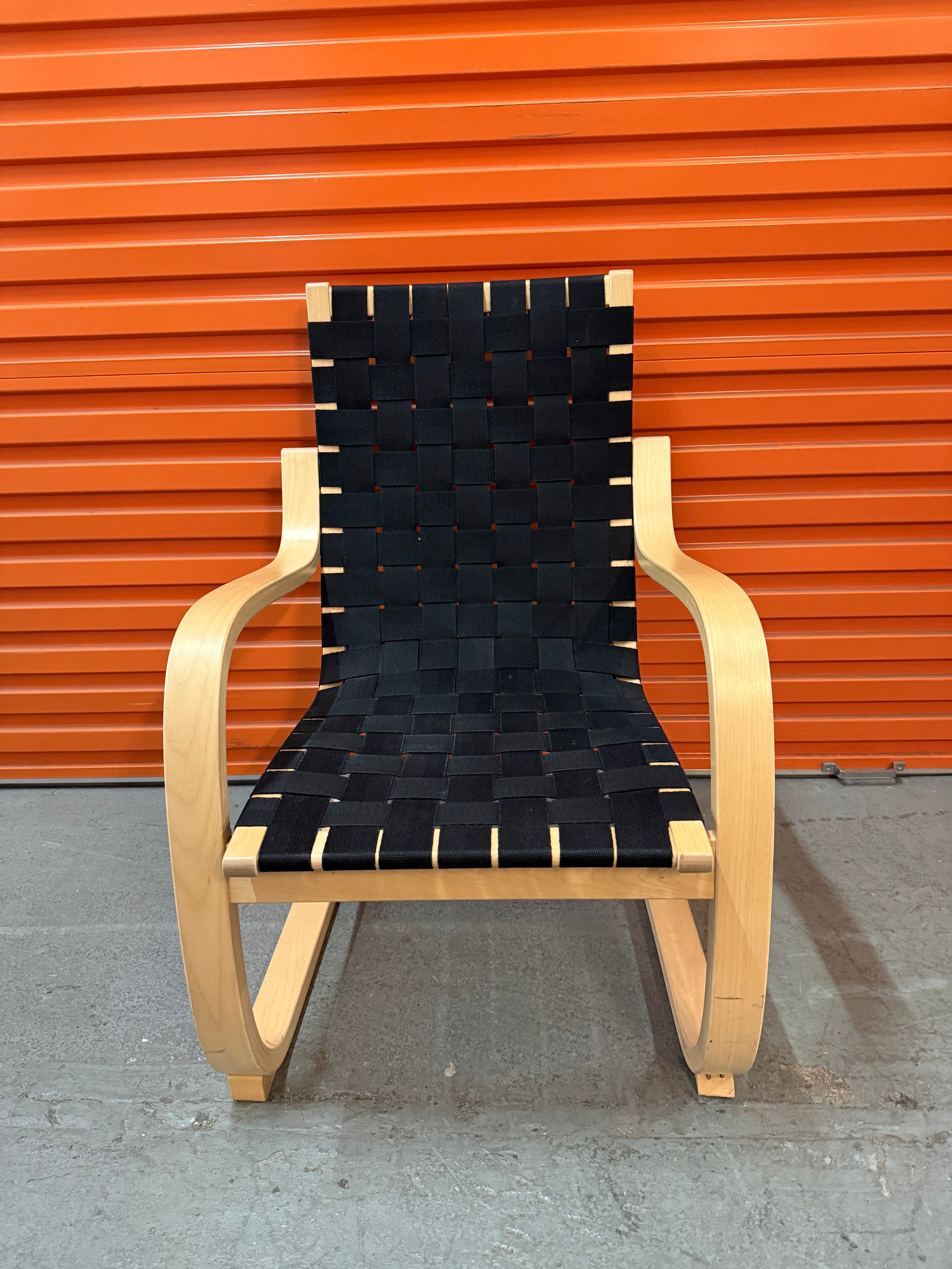 Artek Aalto Armchair 406 – Birch / Black Webbing