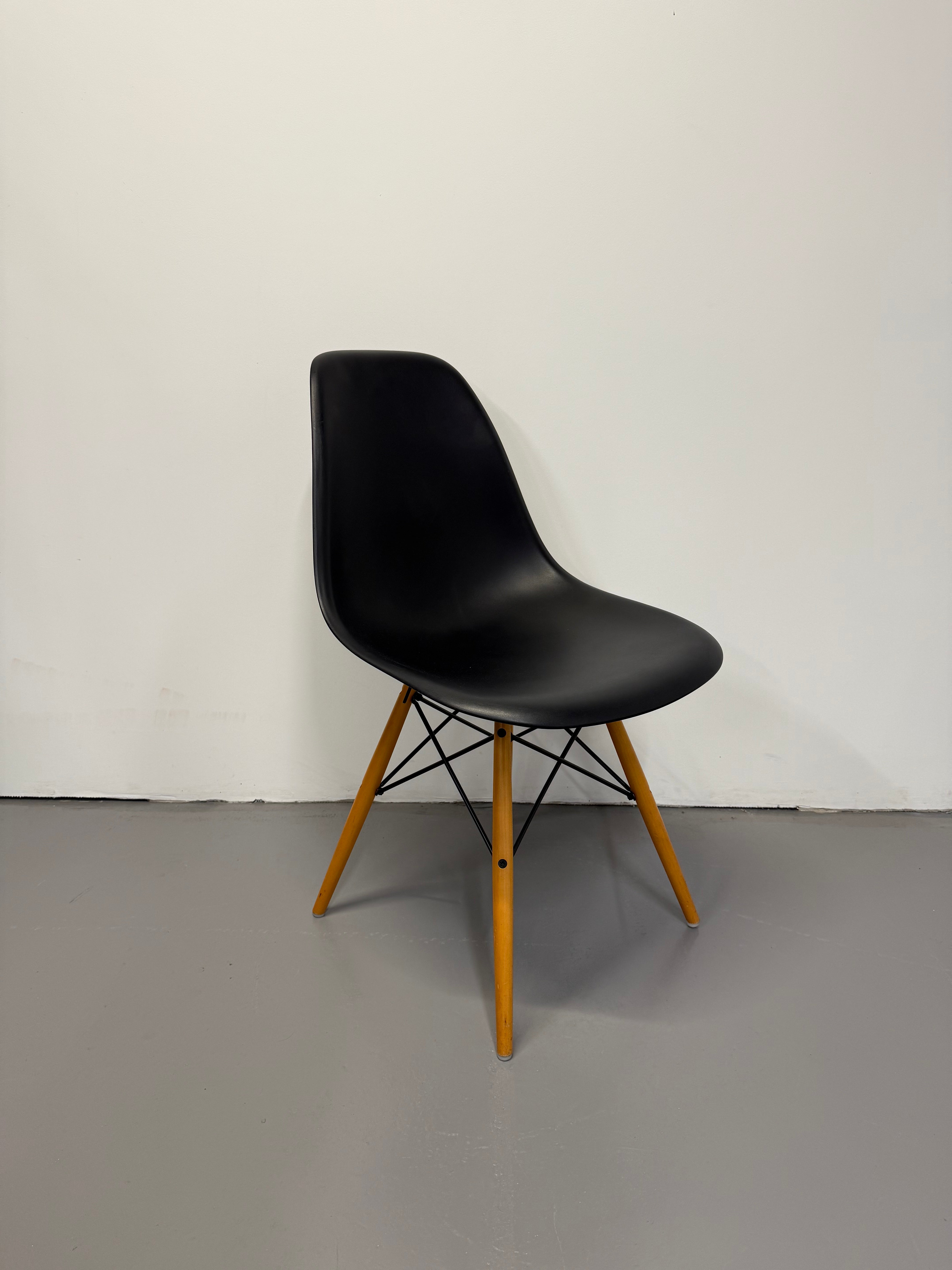 Vitra Eames DSR Side Chair – Black Shell with Dowel Base