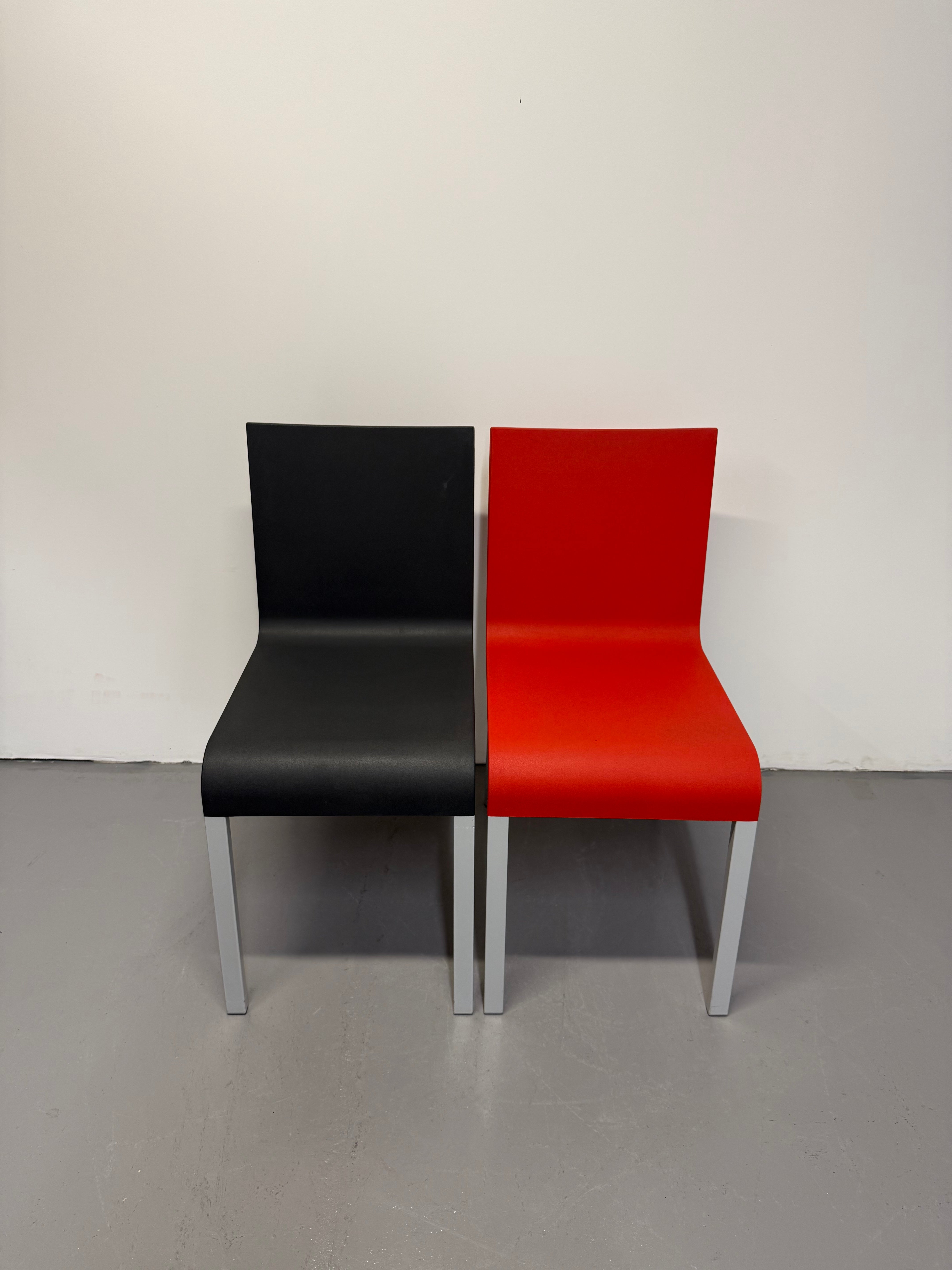 Vitra .03 Chair -Grey