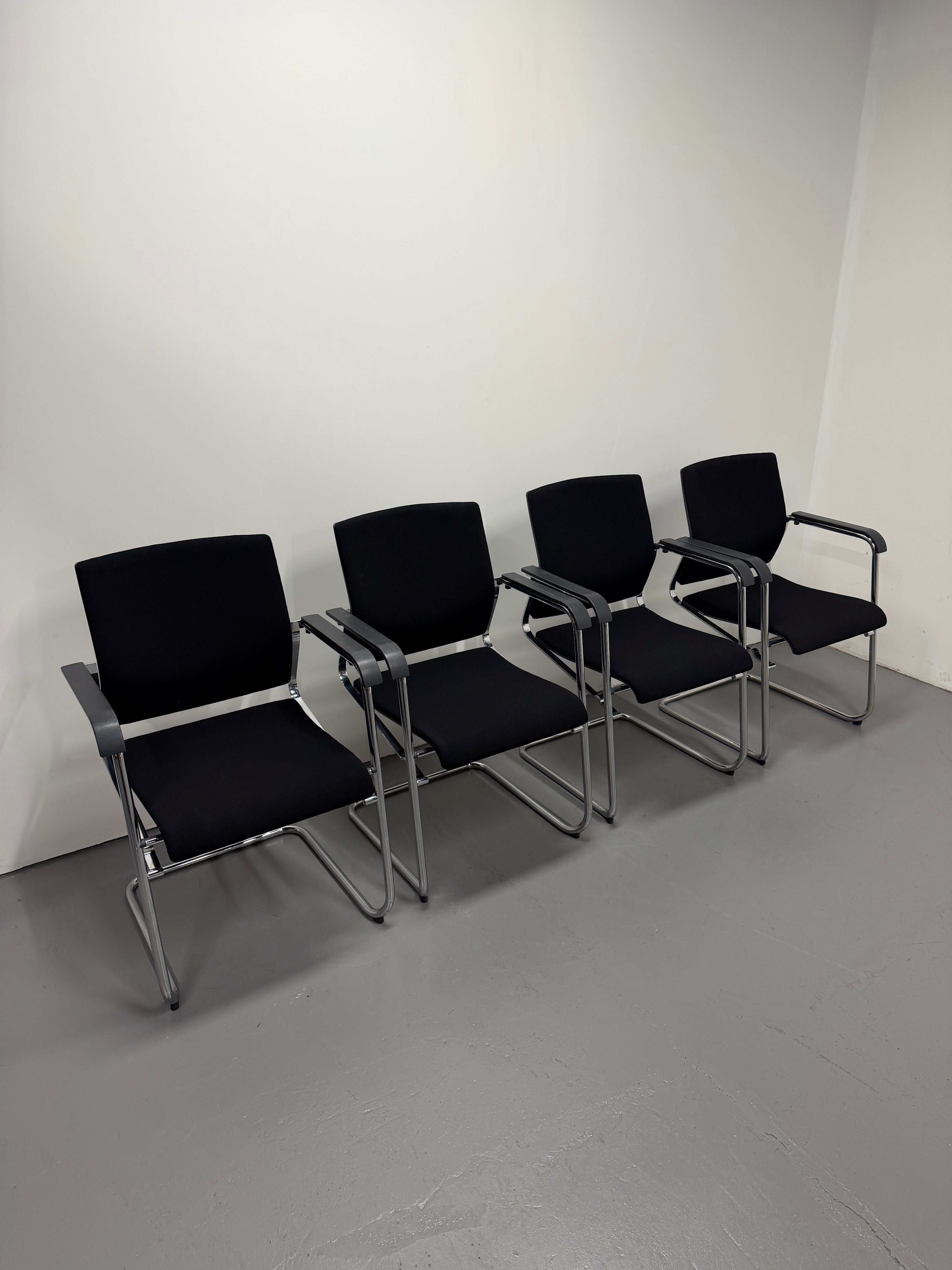 Wilkhahn 287/81 Modus Conference Room Cantilever Chair - Black