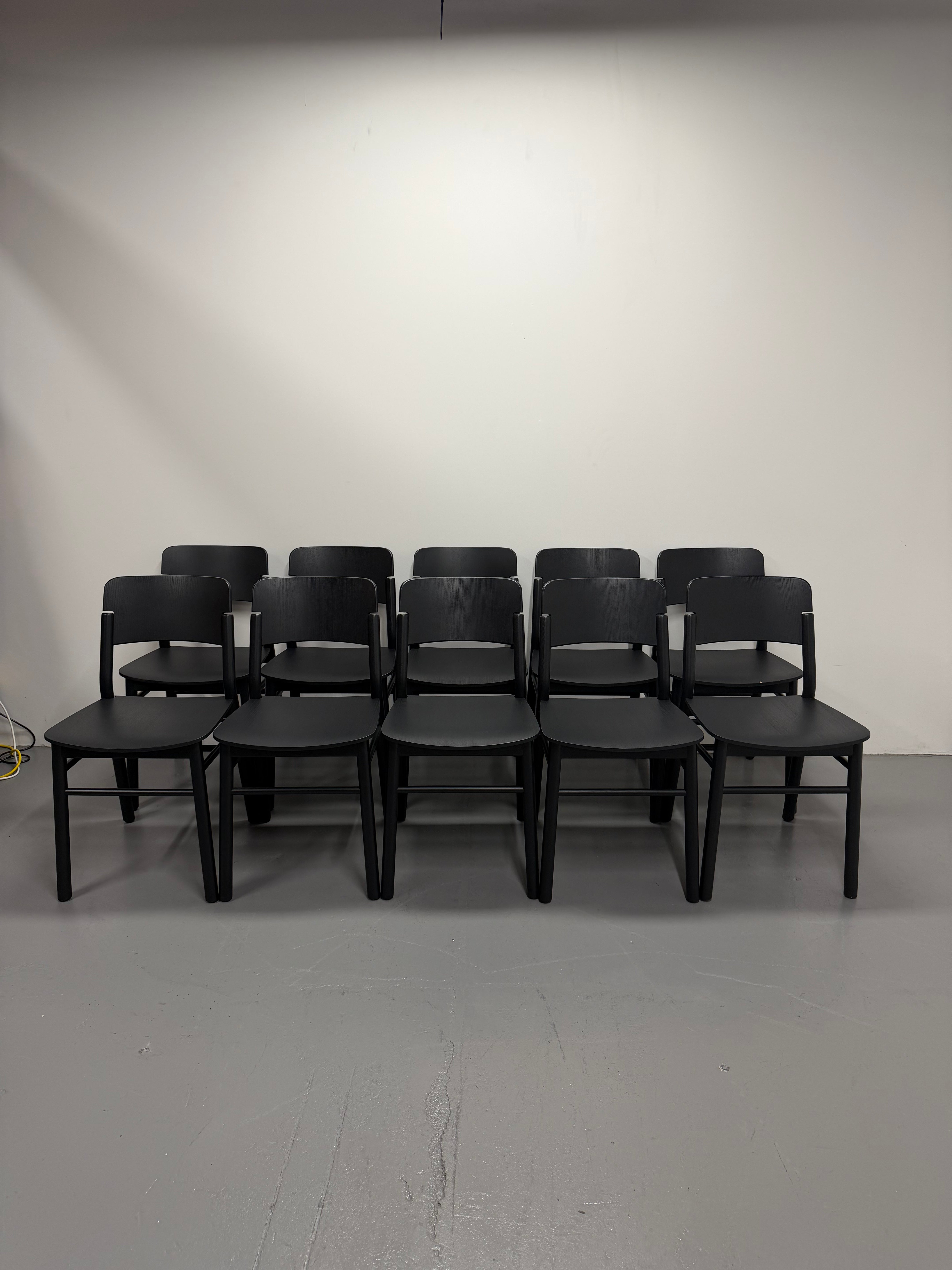 Pop Chair by SIPA – Black (Made in Italy)