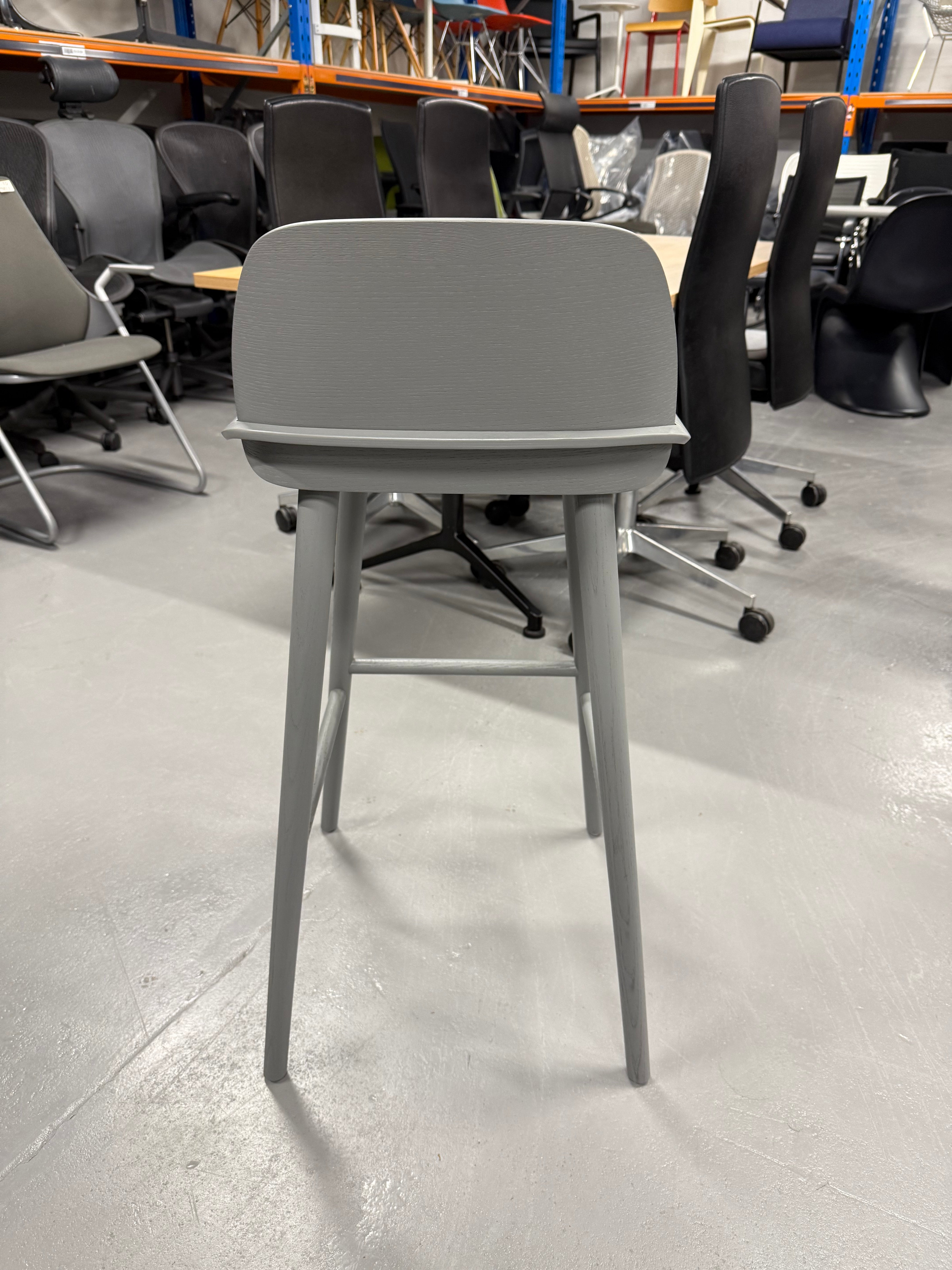 Muuto - Nerd Bar stool