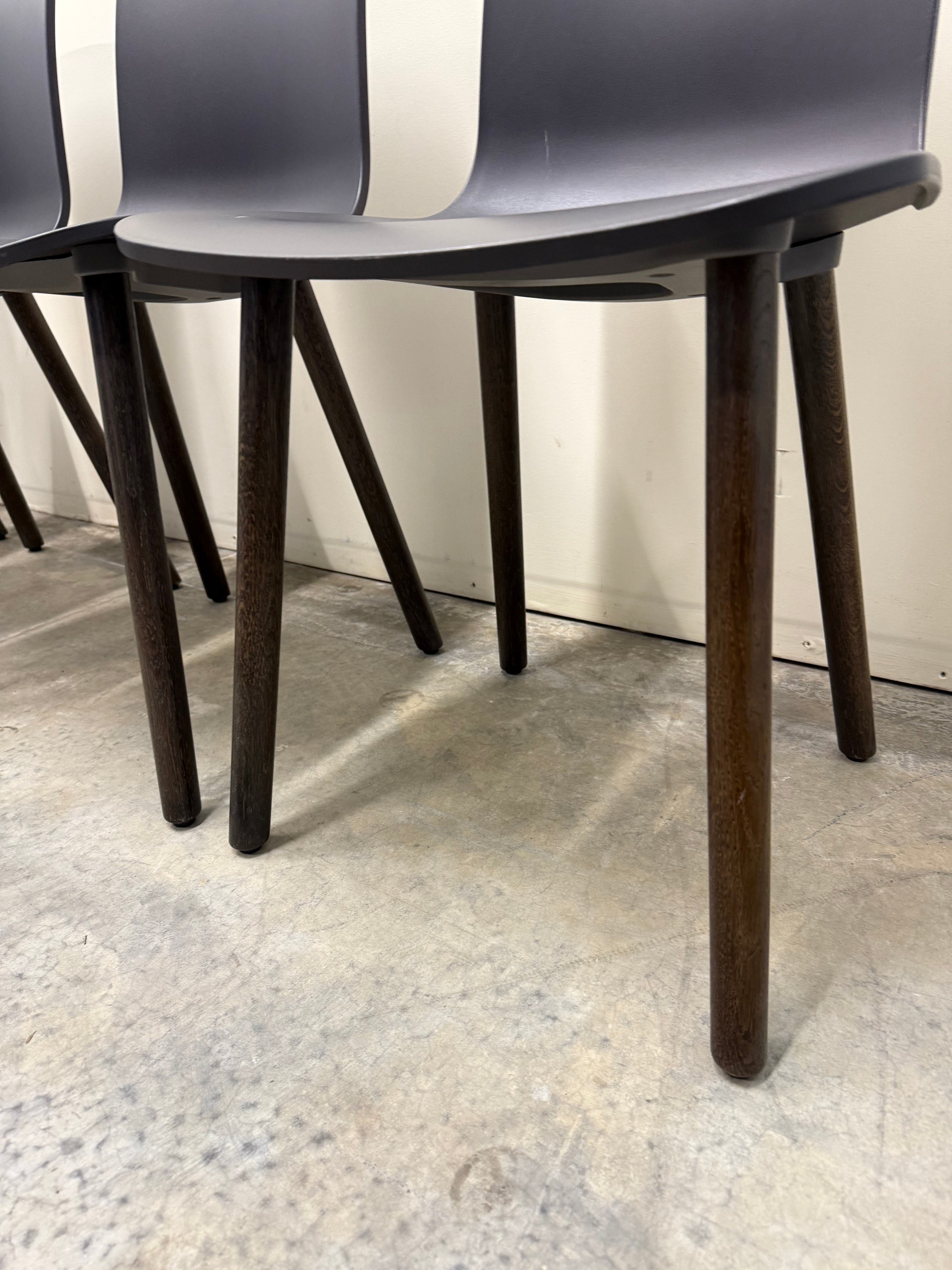 Vitra HAL Wood Chair by Jasper Morrison – Black Seat with Dark Oak Legs