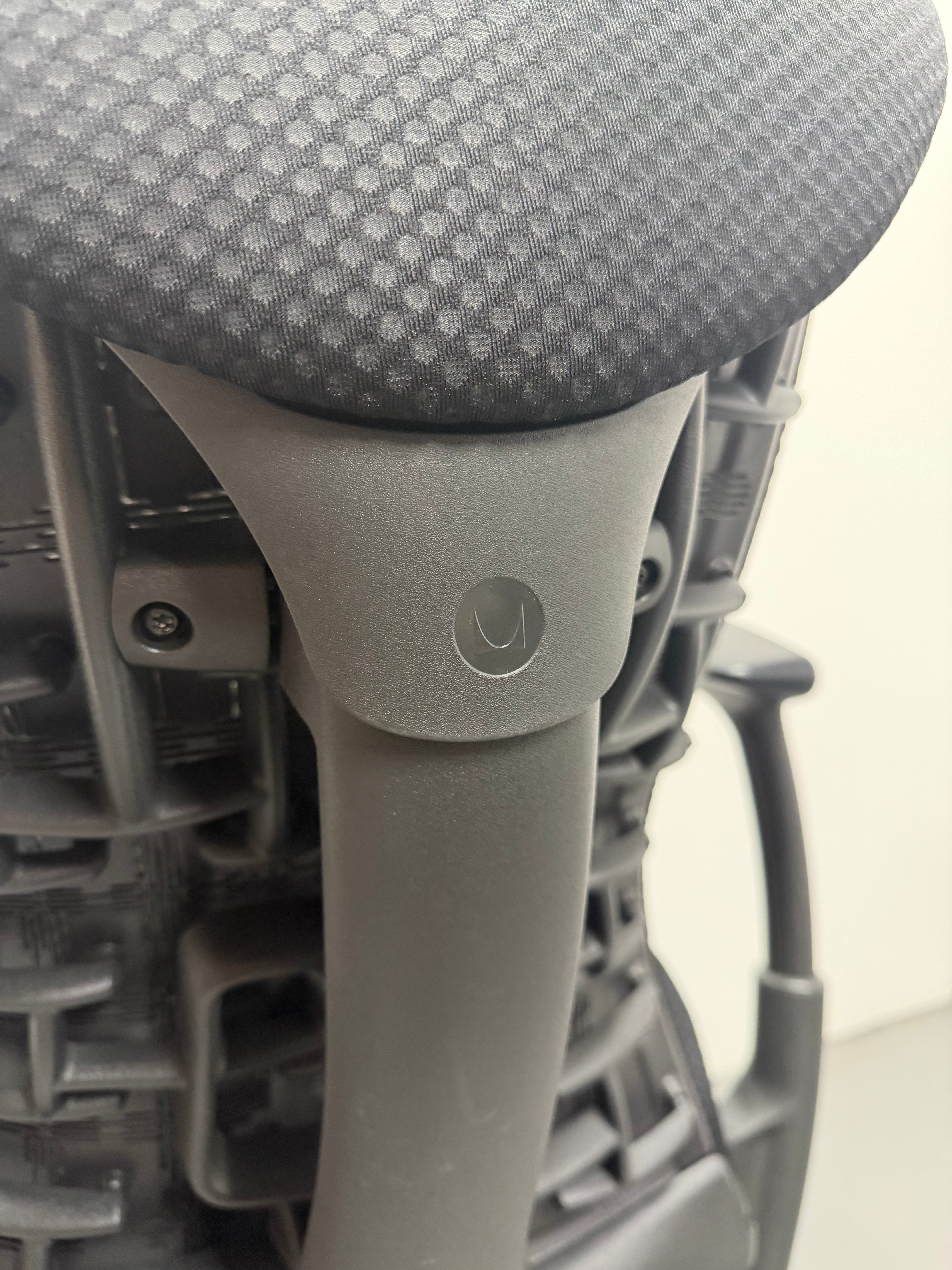 Herman Miller Embody Ergonomic Chair – Rhythm Fabric, Black