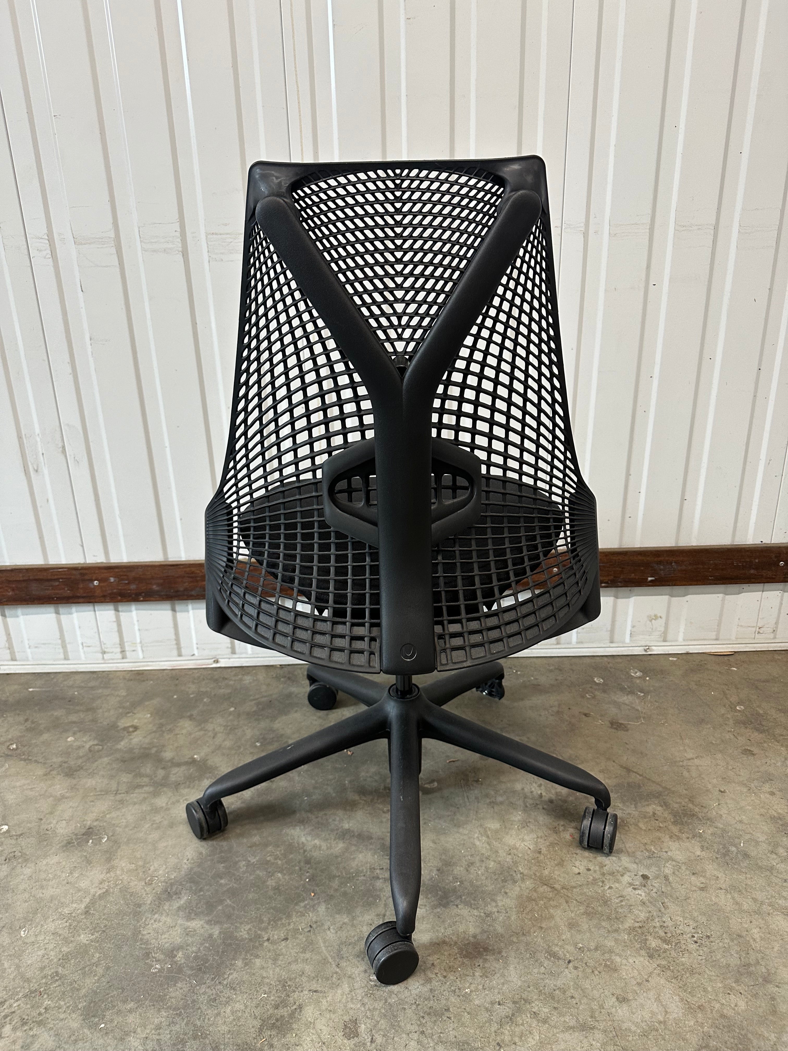 Herman Miller Sayl - no armrest