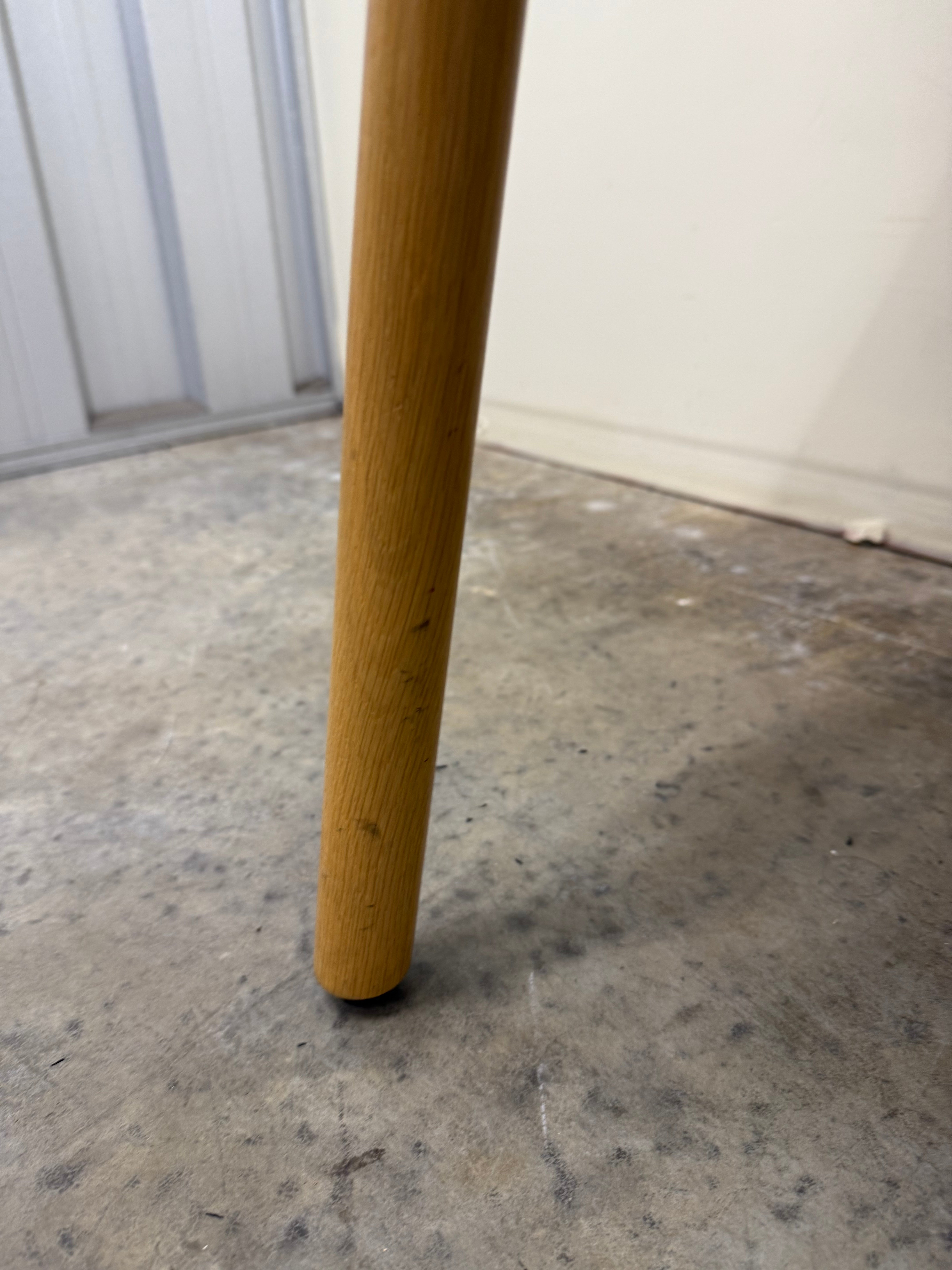 Vitra HAL Wood Chair – Light Blue Seat with Oak Legs by Jasper Morrison