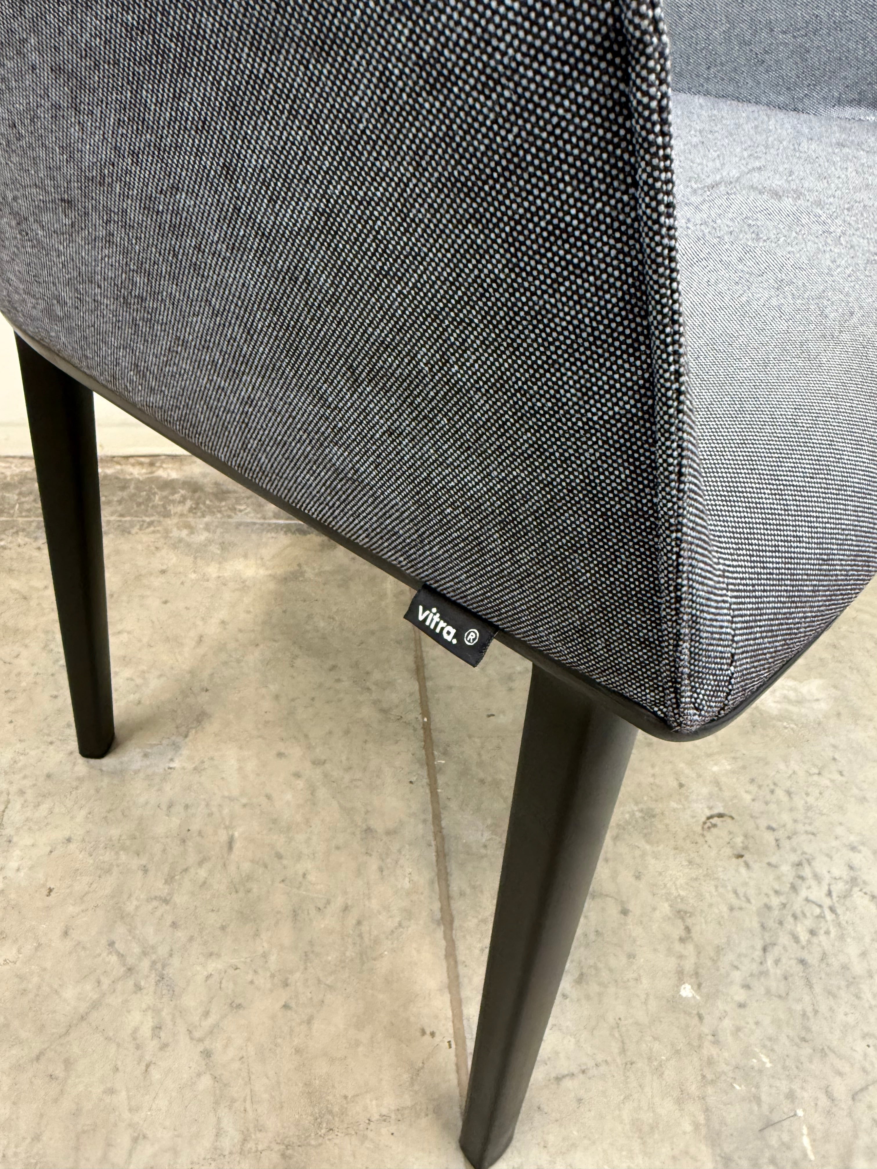 Vitra Softshell Chair – 4-Leg Base in Grey Fabric