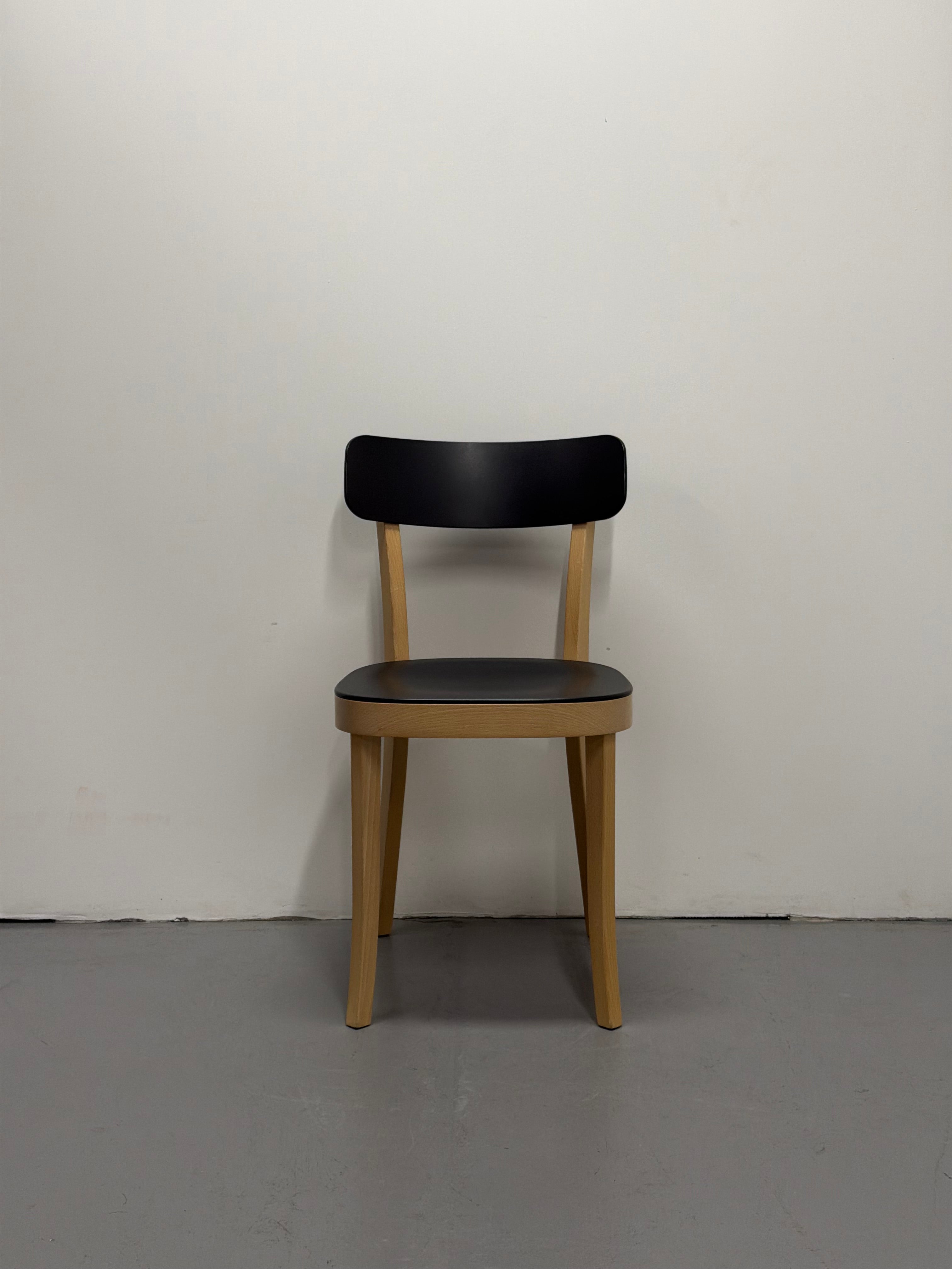 Vitra Basel Chair by Jasper Morrison – Black & Natural Wood