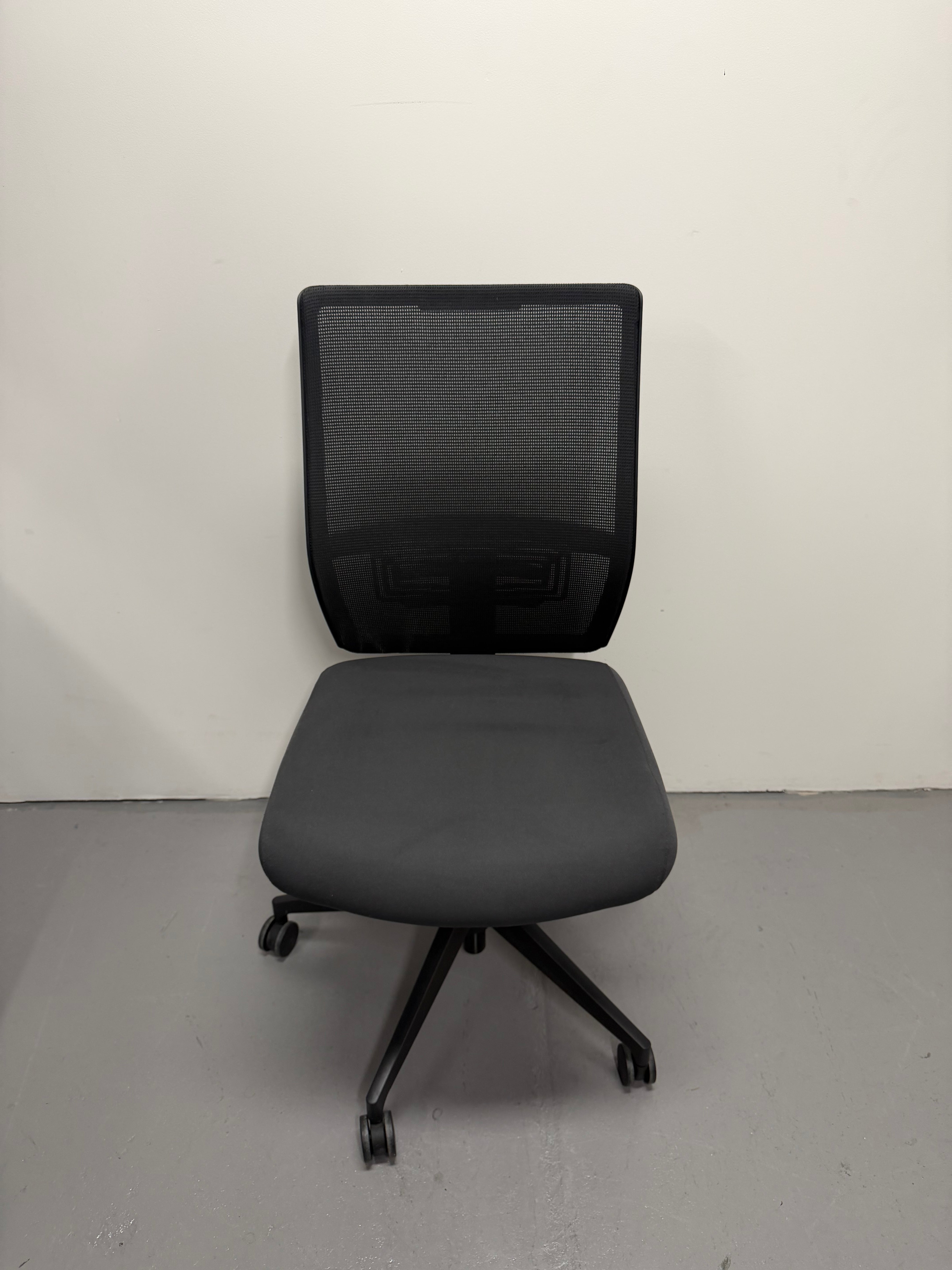 Haworth Aloha Ergonomic task Chair - Black