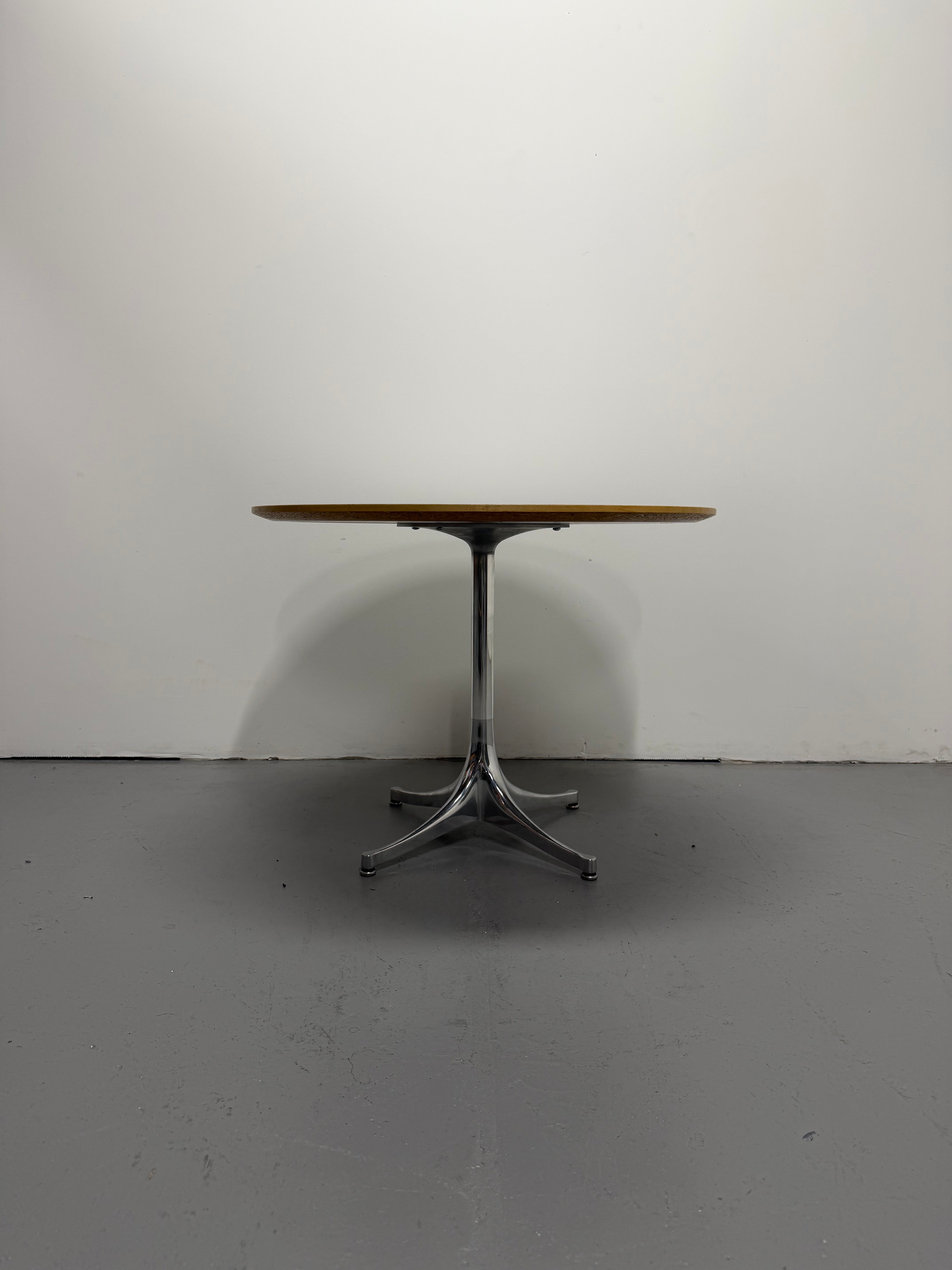 Original Herman Miller Nelson Pedestal Side Coffee Table – George Nelson