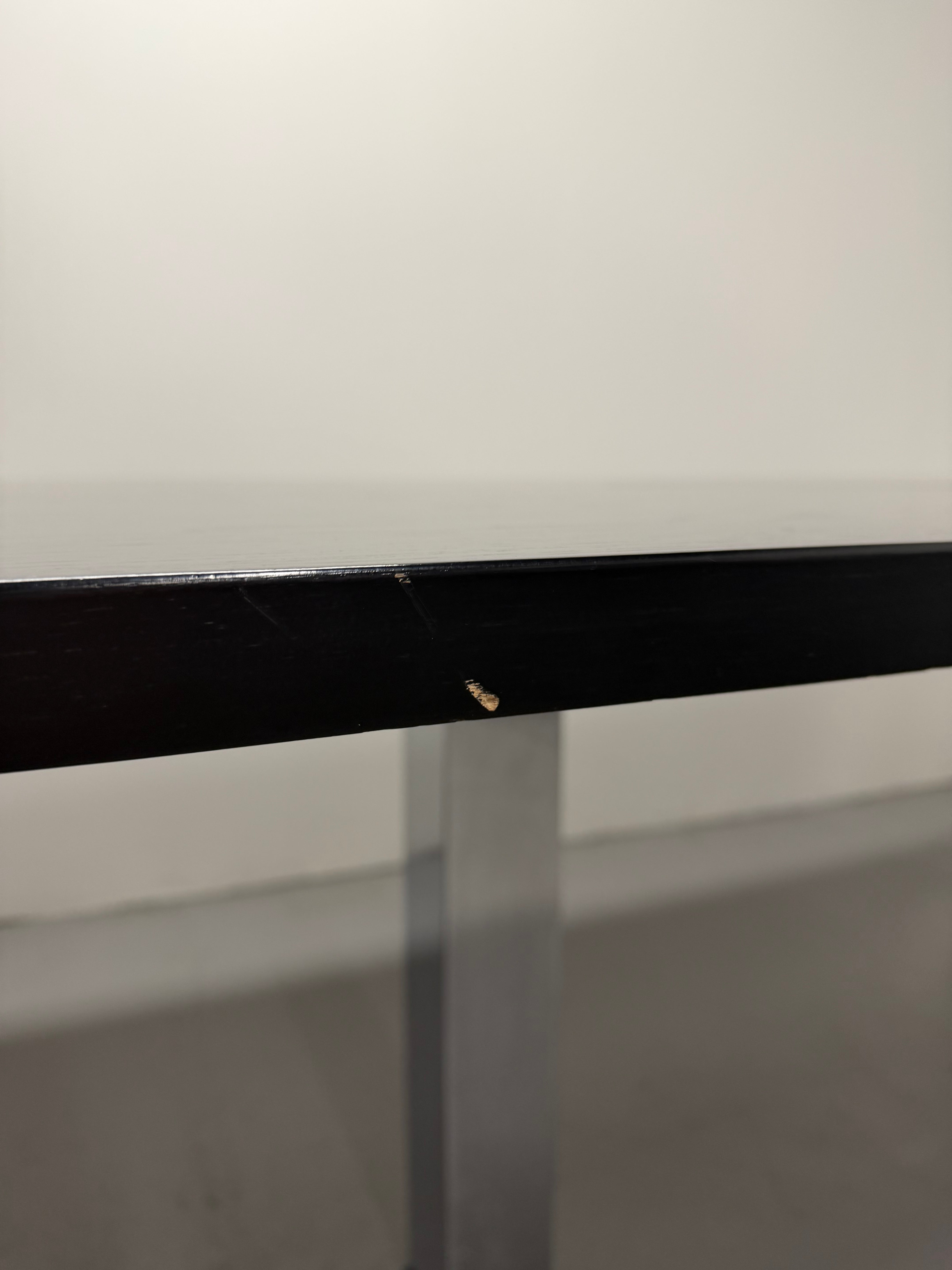 Wilkhahn CEO Boardroom Table - 2600 × 1000 mm (Black Nero Veneer)