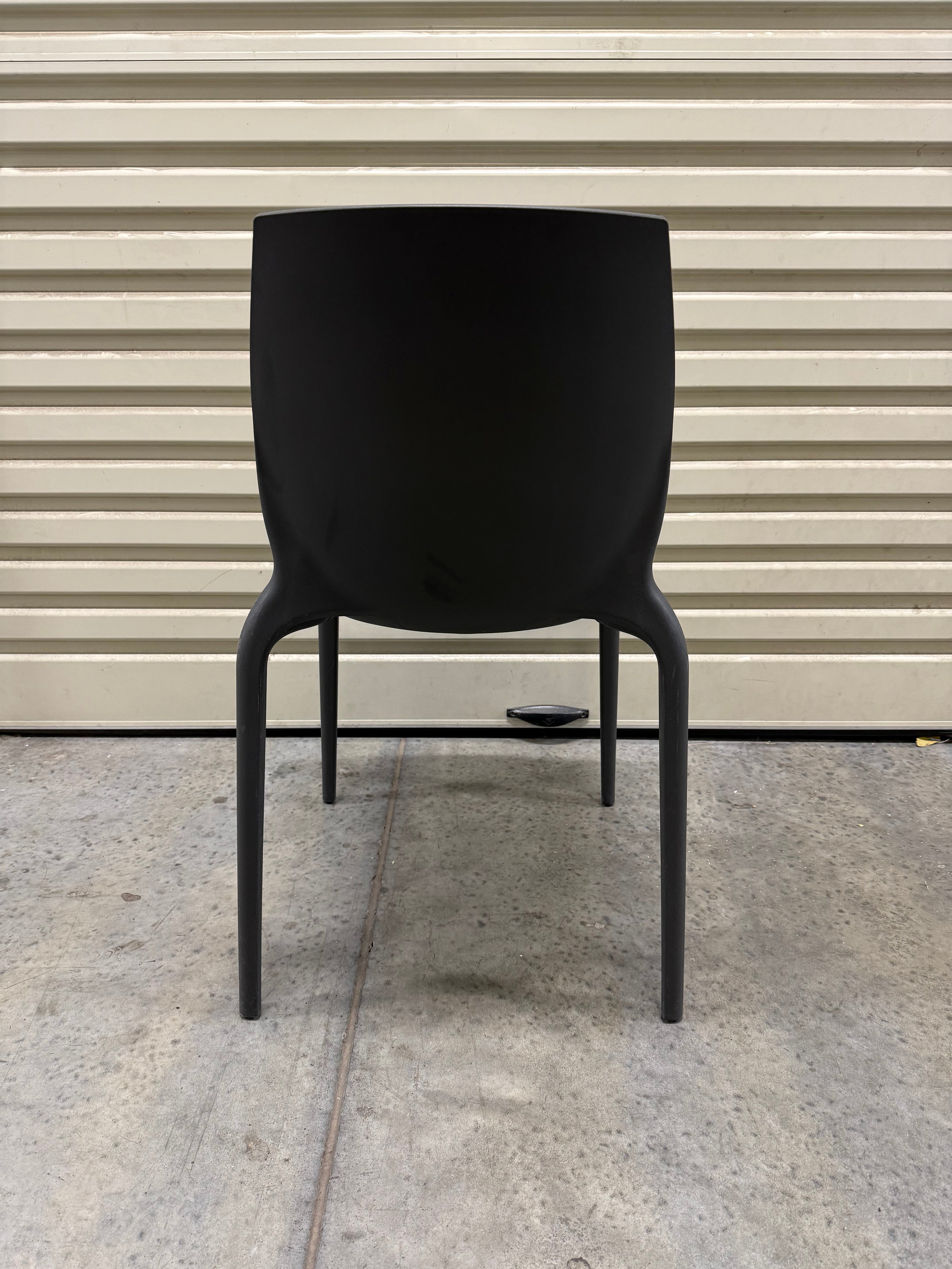 Hidra Stackable Chair by Bontempi – Grey