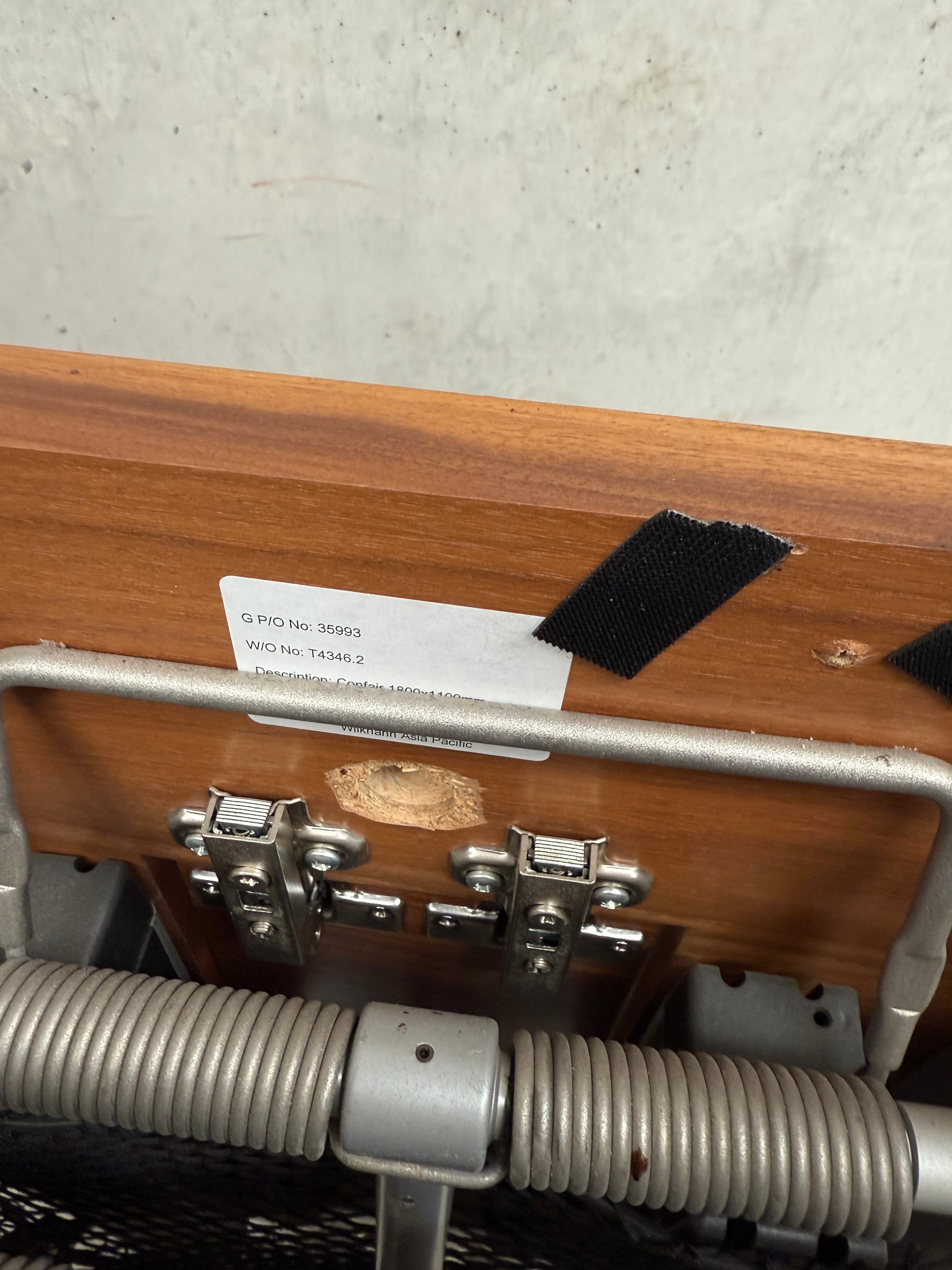 Wilkhahn Confair Conference / Meeting Table – American Walnut (1800 × 1100)