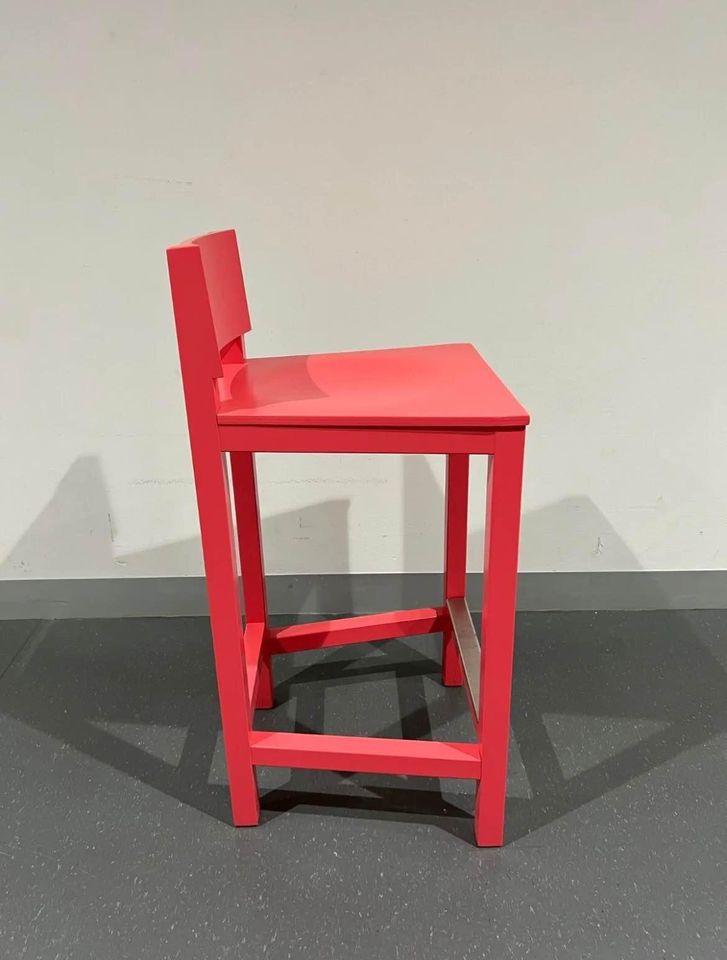 Moooi - Atelier Van Lieshout Low Bar Stool - Red