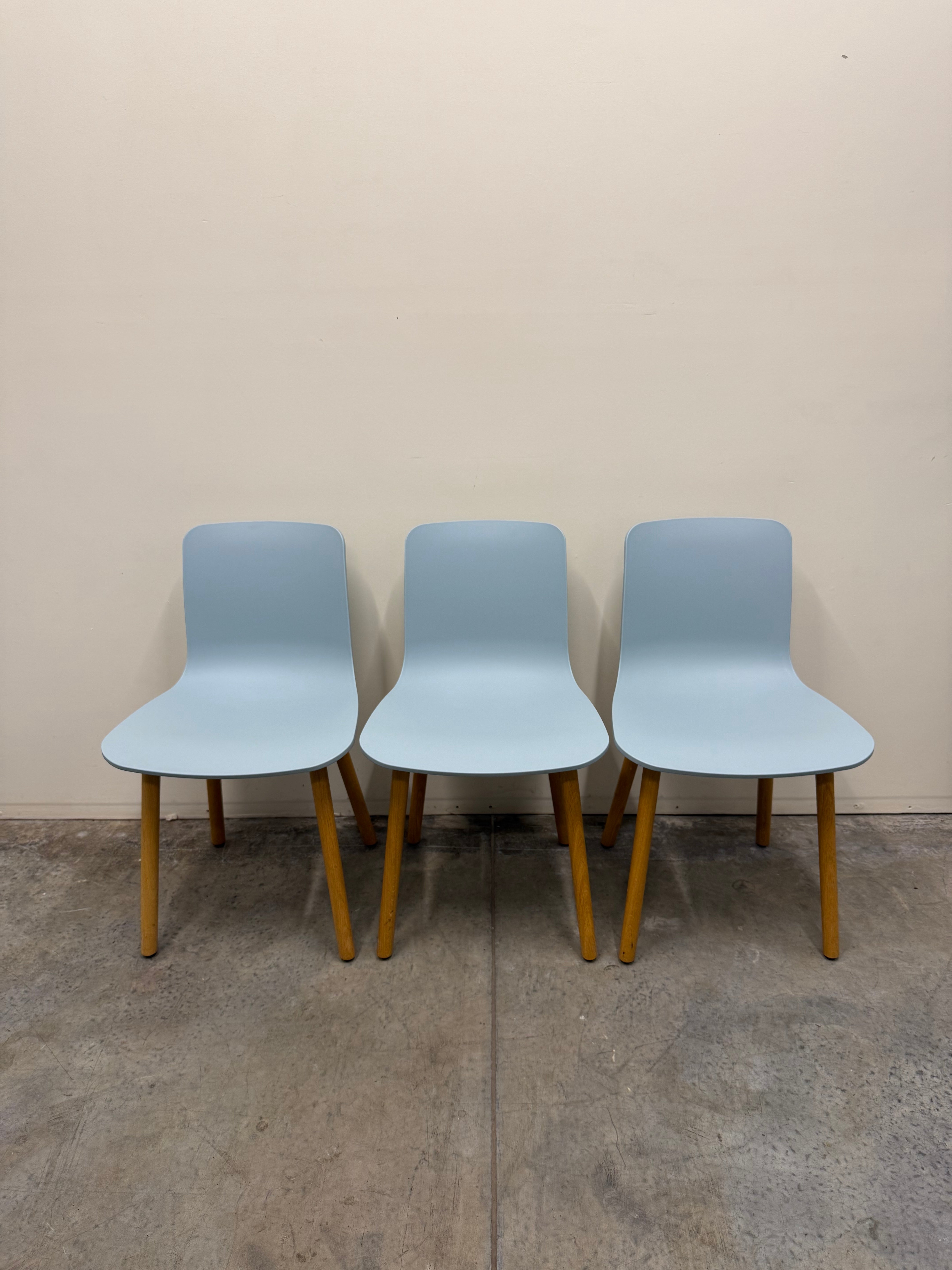 Vitra HAL Wood Chair – Light Blue Seat with Oak Legs by Jasper Morrison