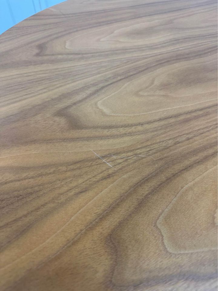 Herman Miller Eames Round Dining Table, Meeting Table - 900mm round