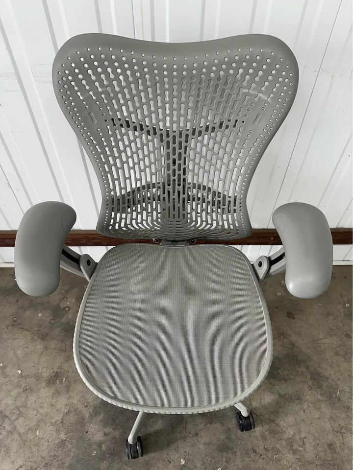 Herman Miller Mirra Office Chair with Armrest - Grey