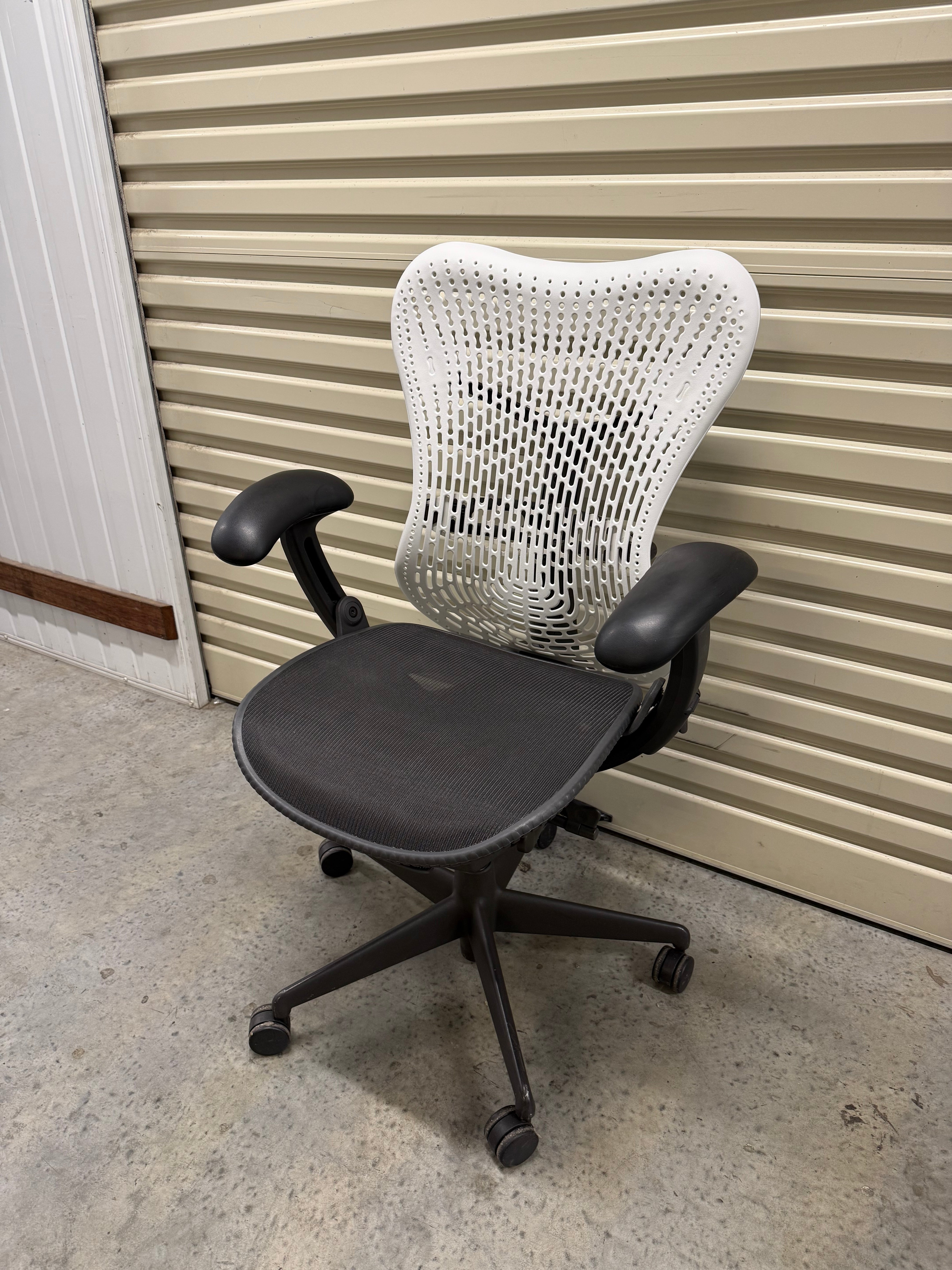 Herman Miller Mirra Chair - Armrest – Custom Build (New Alpine White Back, Grey Seat)