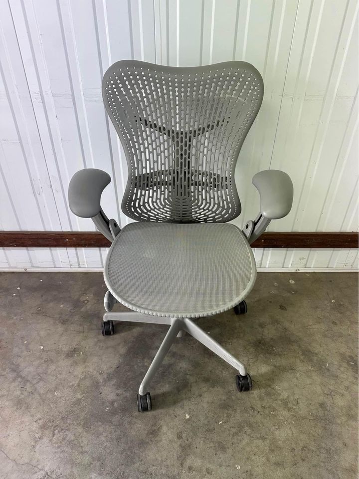 Herman Miller Mirra Office Chair with Armrest - Grey
