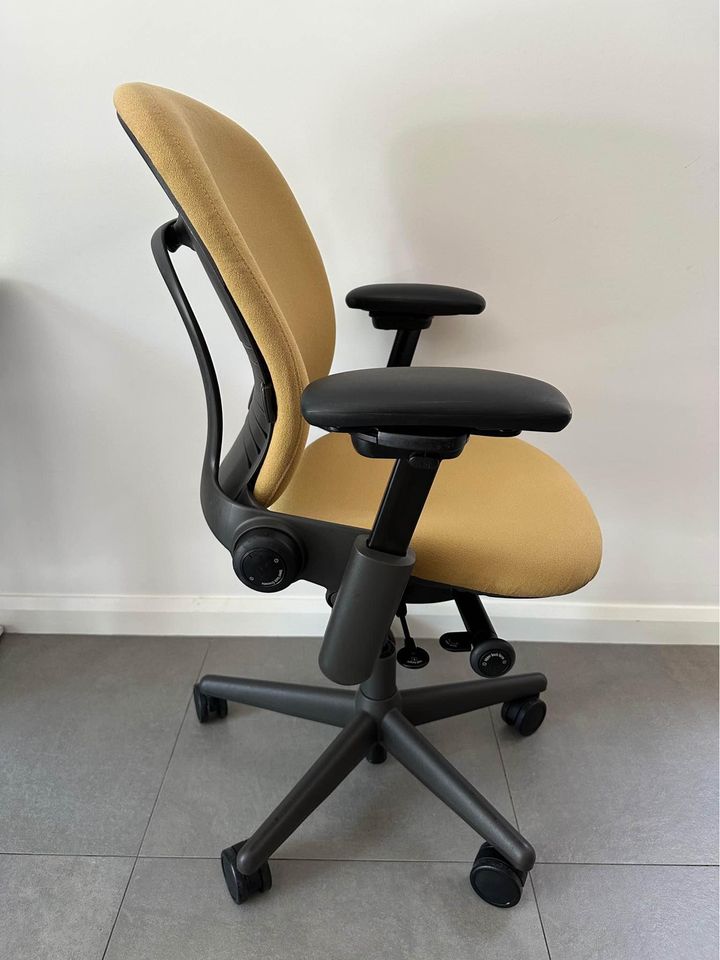 Steelcase Leap V1 Chair with Armrests - Yellow