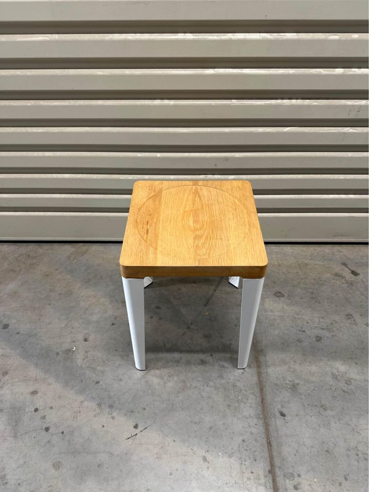 Yellow Diva WBS1 low stool