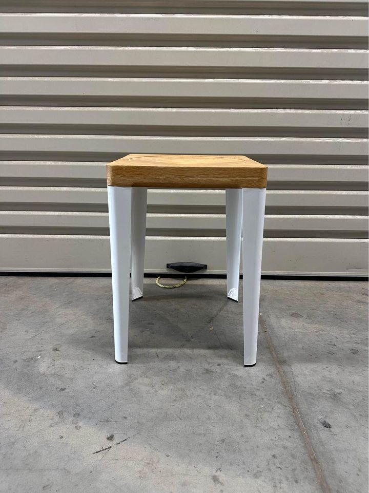 Yellow Diva WBS1 low stool