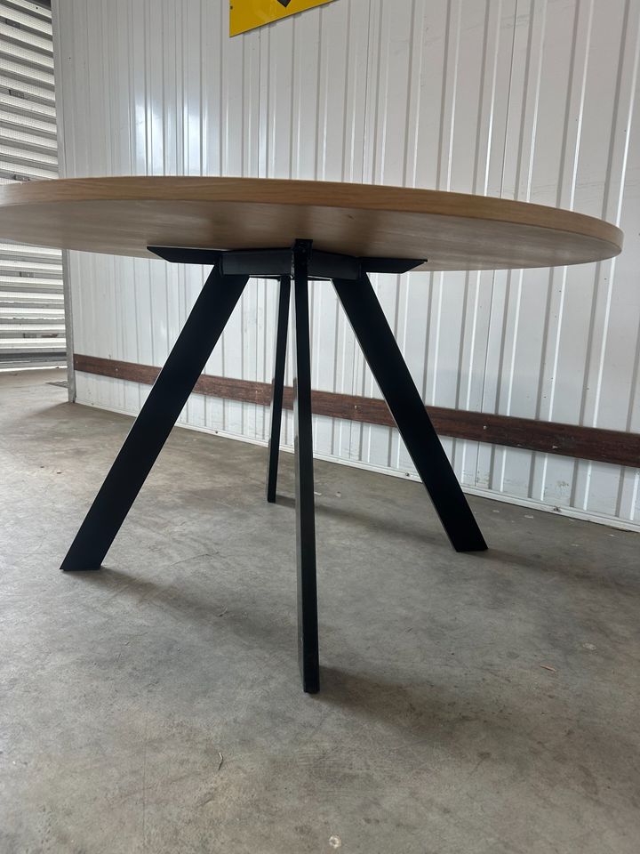Premium Round Timber Table with Powder-Coated Legs – Ideal for Home or Office Spaces
