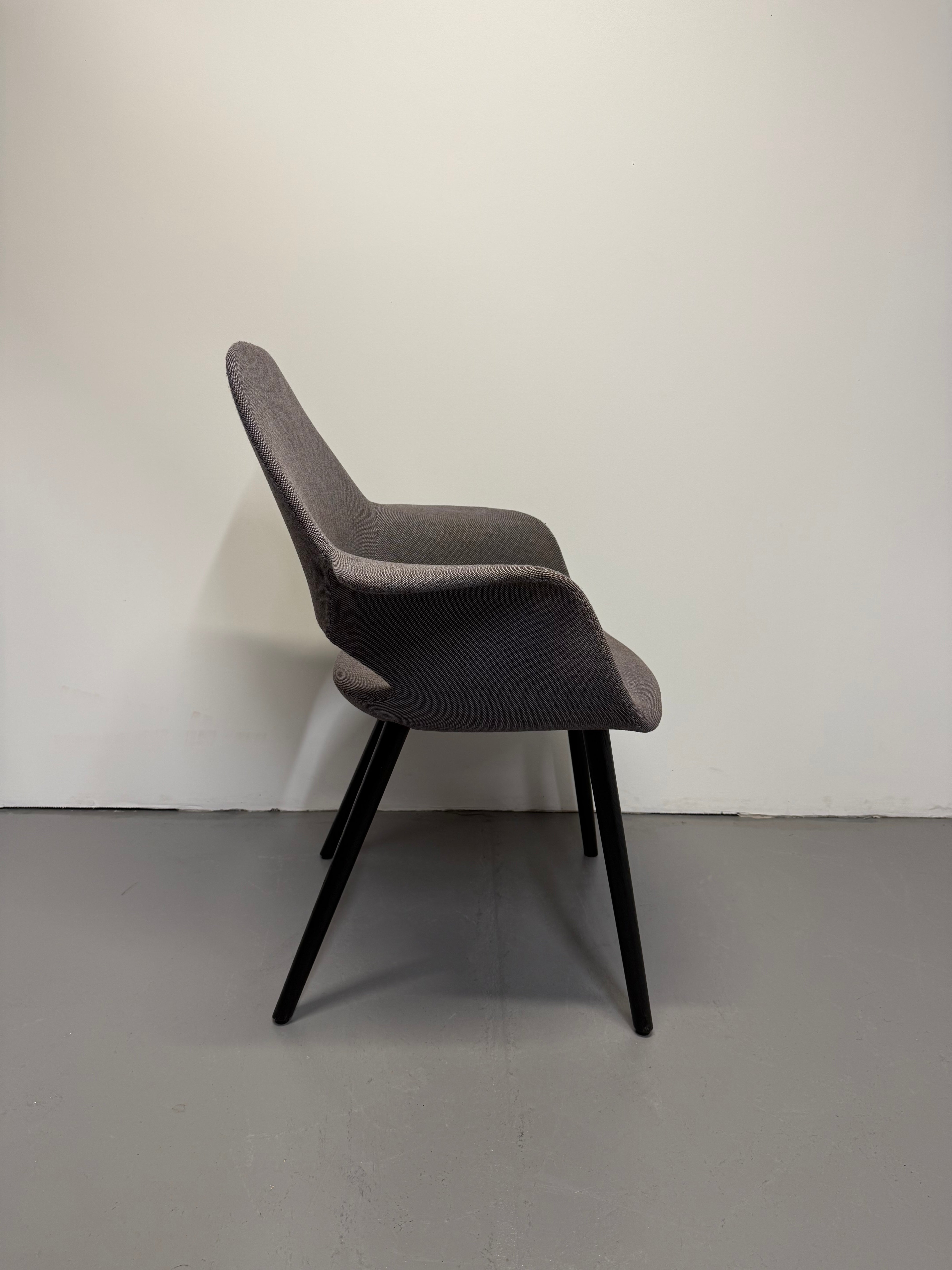 RARE Vitra Organic Chair – Iconic Mid-Century Design by Eames & Saarinen