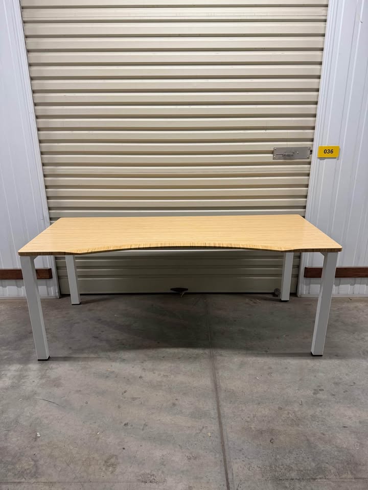 Straight Desk with Bamboo Top - 1800 x 750