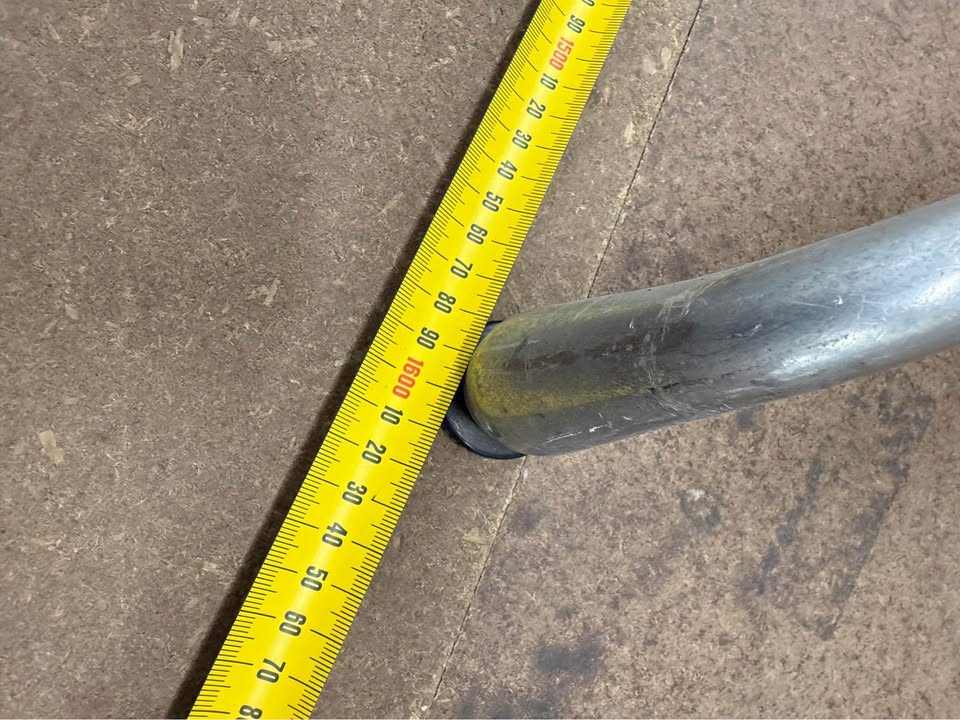 Original Herman Miller Segment Table Base – Authentic Mid-Century Design