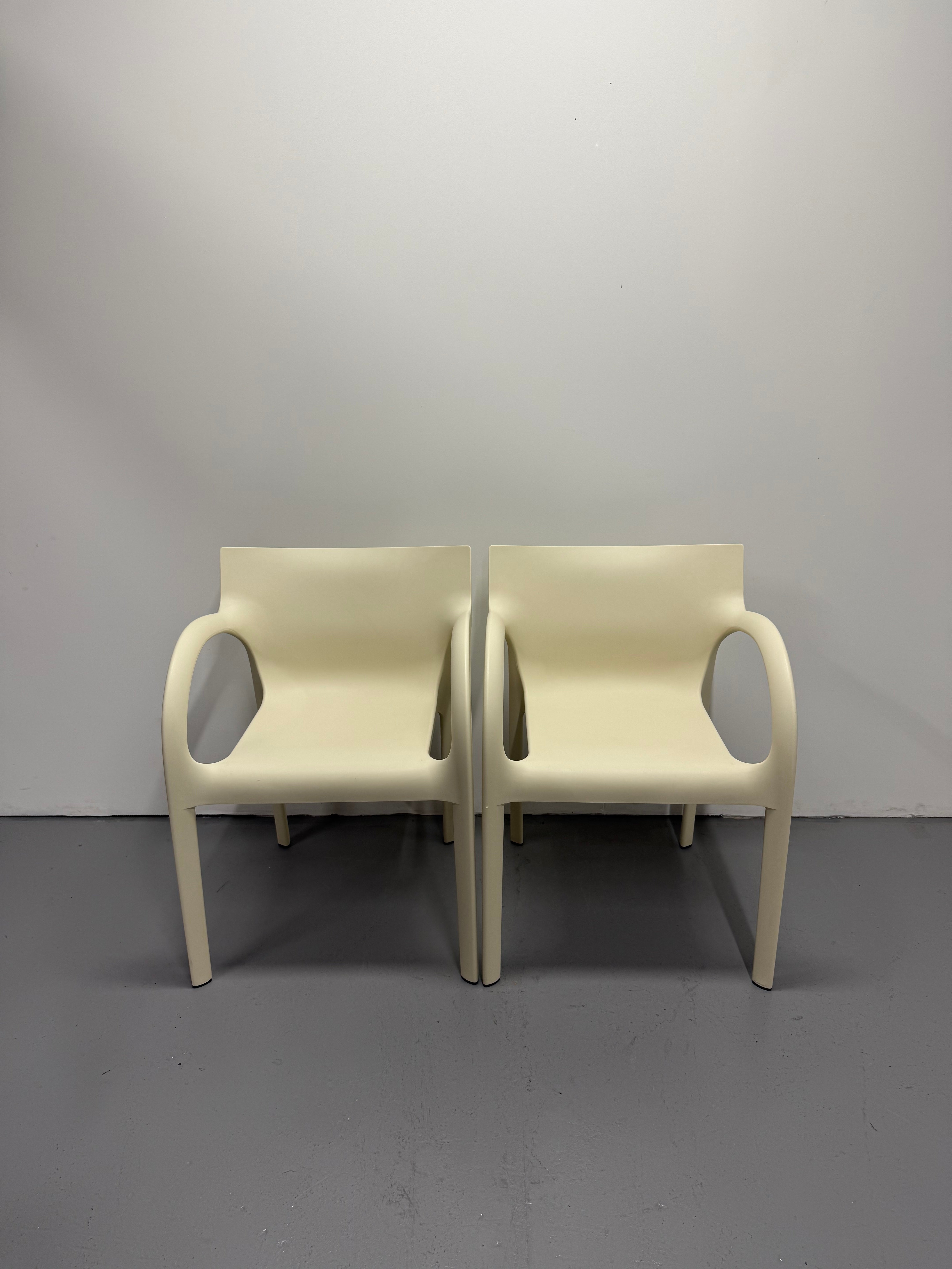 Segis Poppy Star Outdoor Chair – White (4-Leg Base)