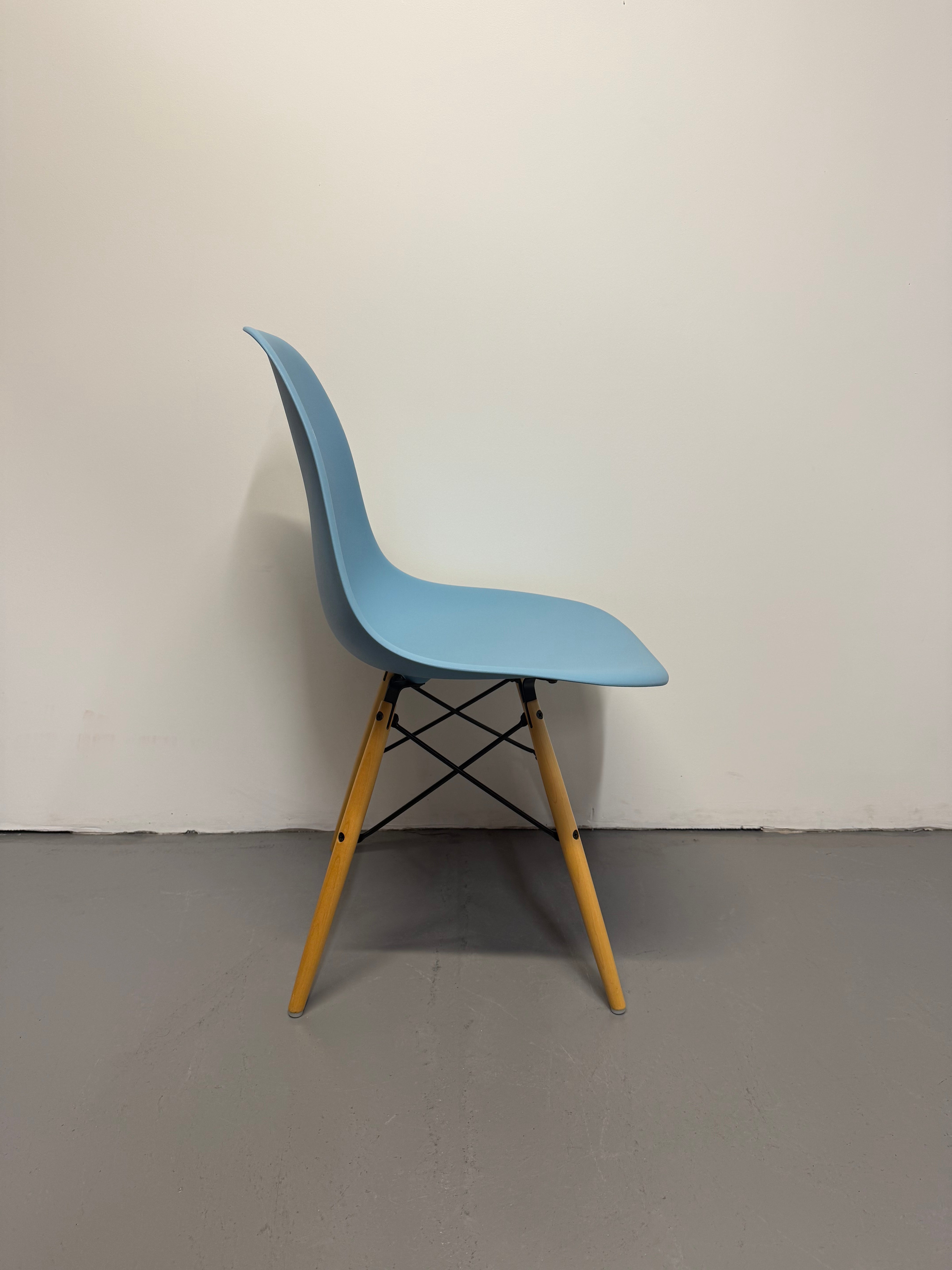 Eames Molded Plastic Side Chair by Herman Miller – Light Blue / Wood Dowel Base