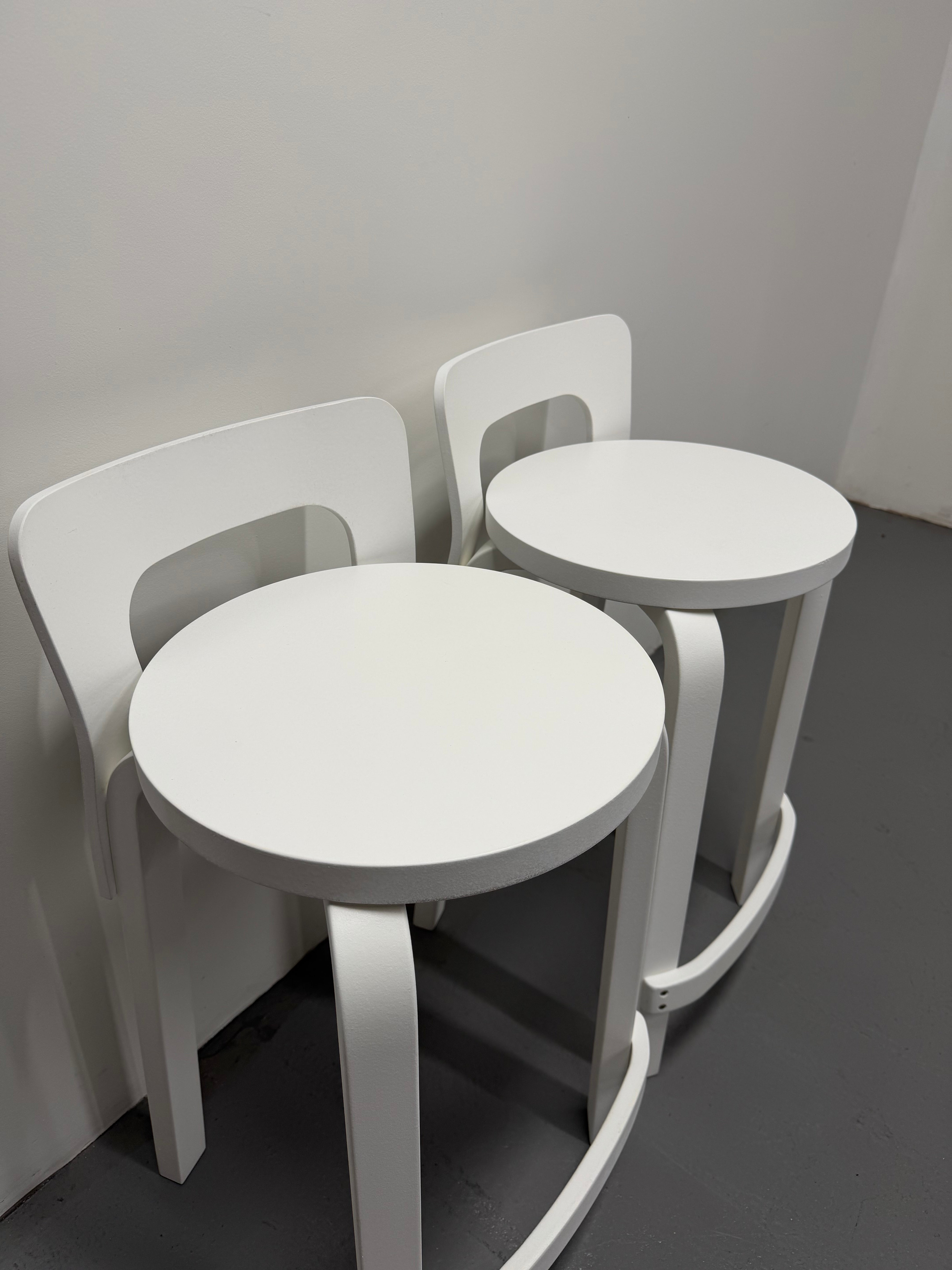 Artek Aalto K65 High Chair – White