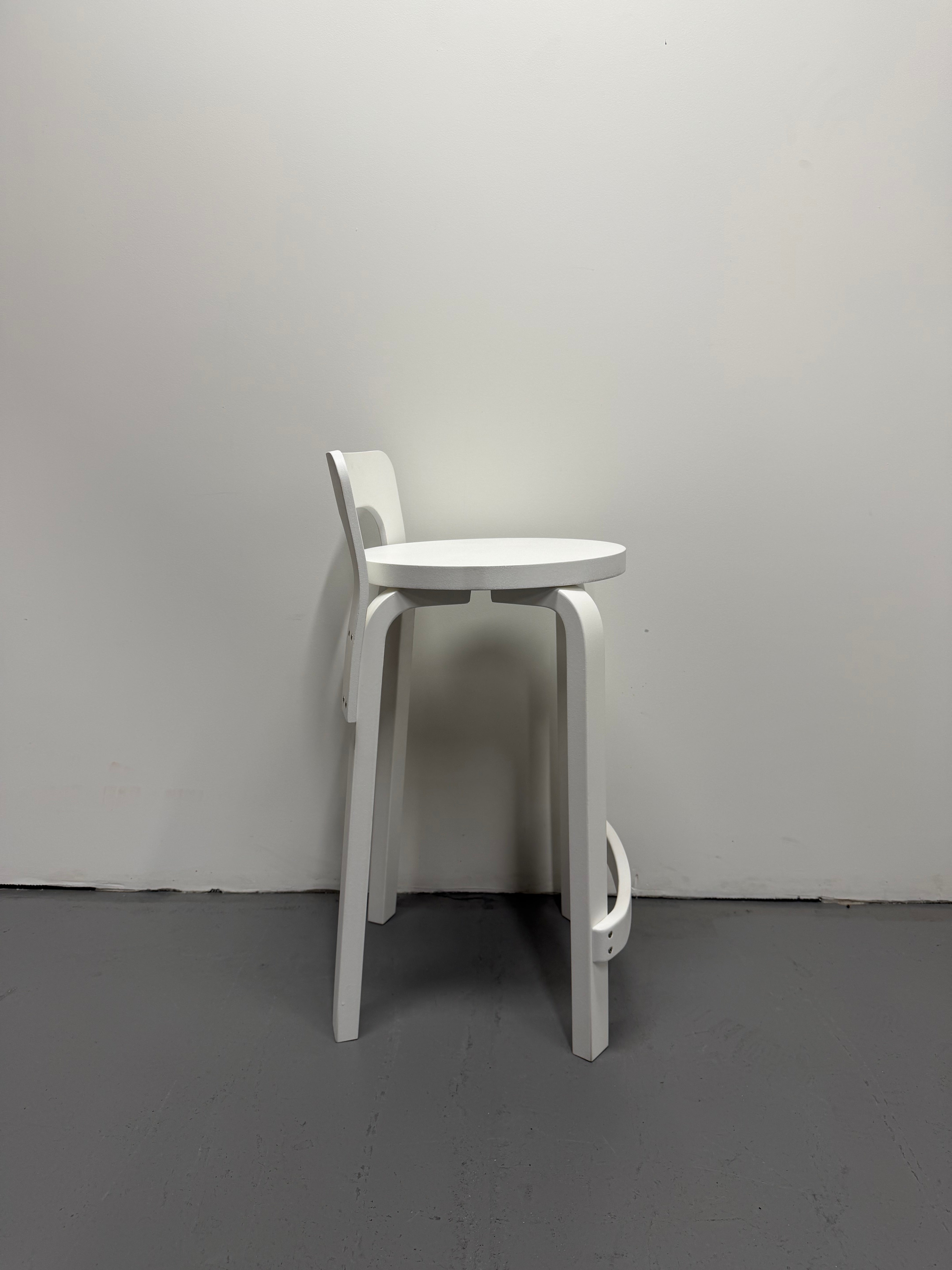 Artek Aalto K65 High Chair – White