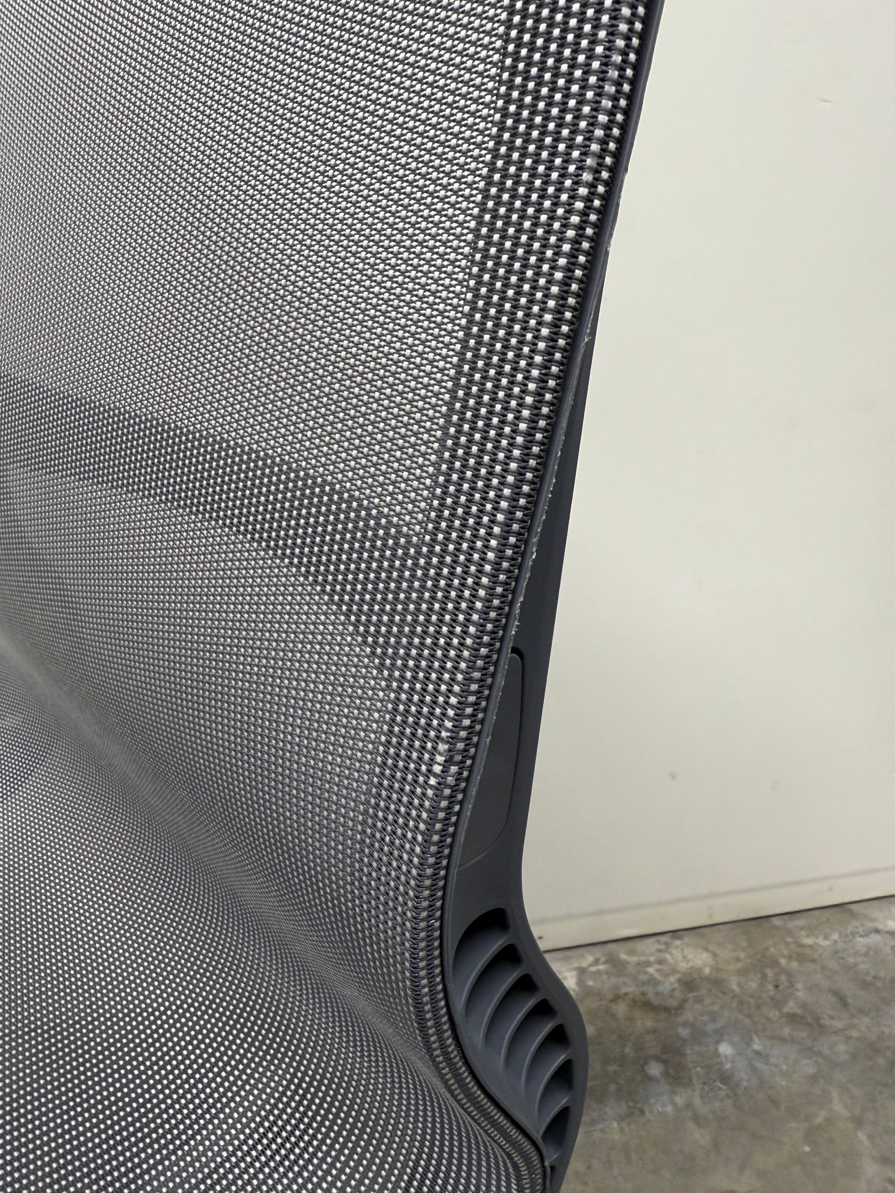 Herman Miller Setu Chair – Armless / Grey