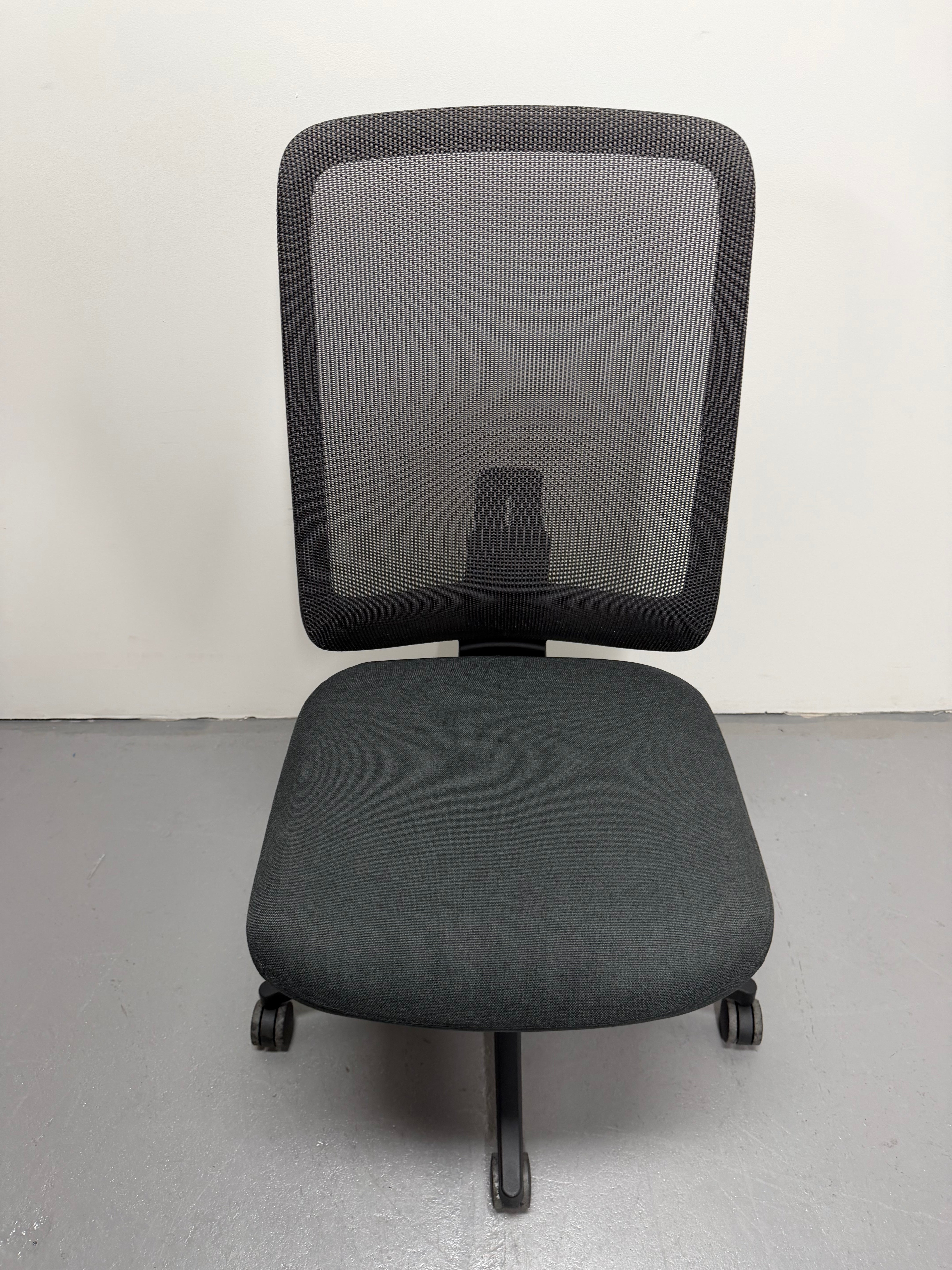 Herman Miller Verus Suspension Back Task Chair - No Arms