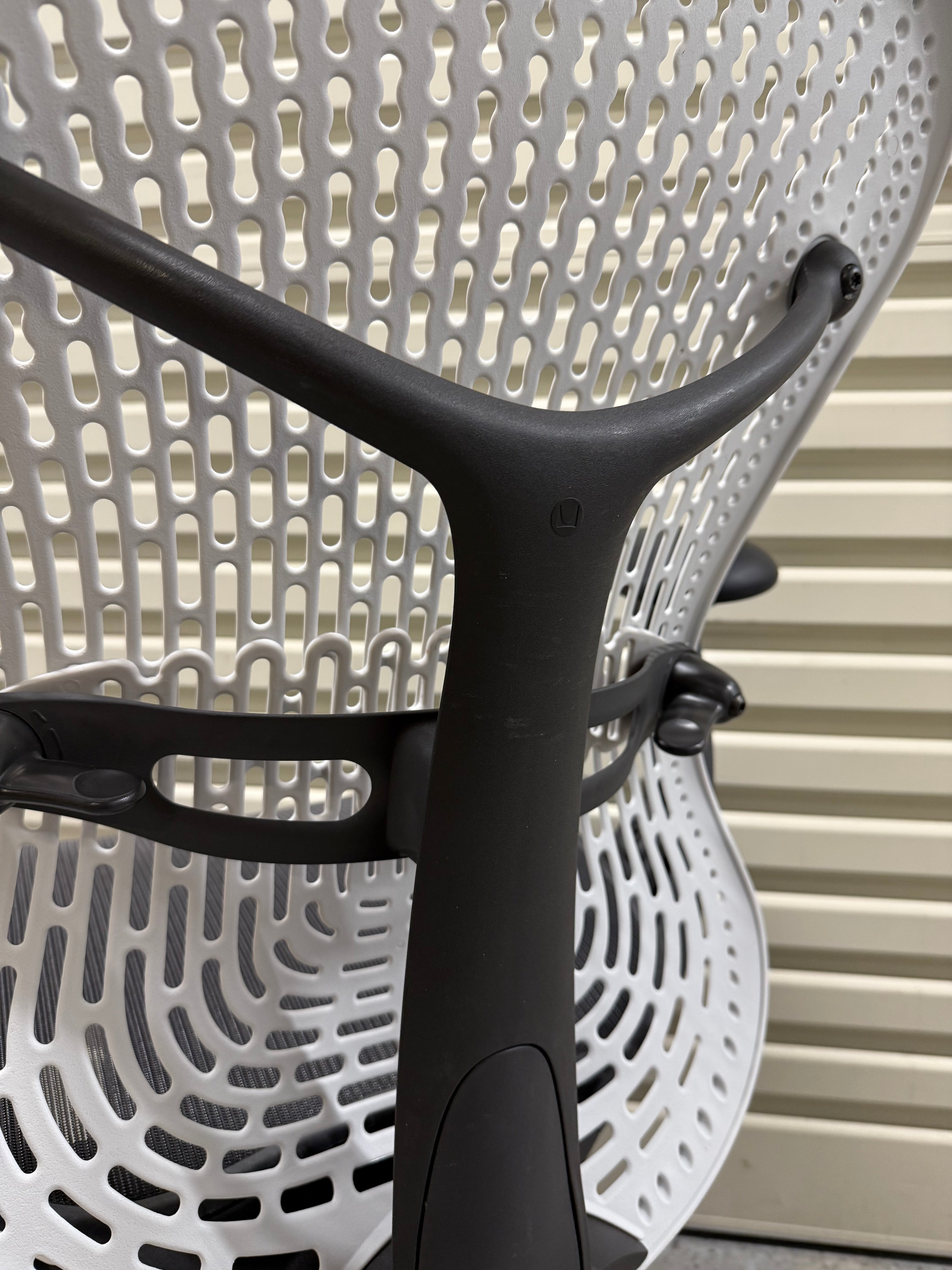 Herman Miller Mirra Chair - Armrest – Custom Build (New Alpine White Back, Grey Seat)