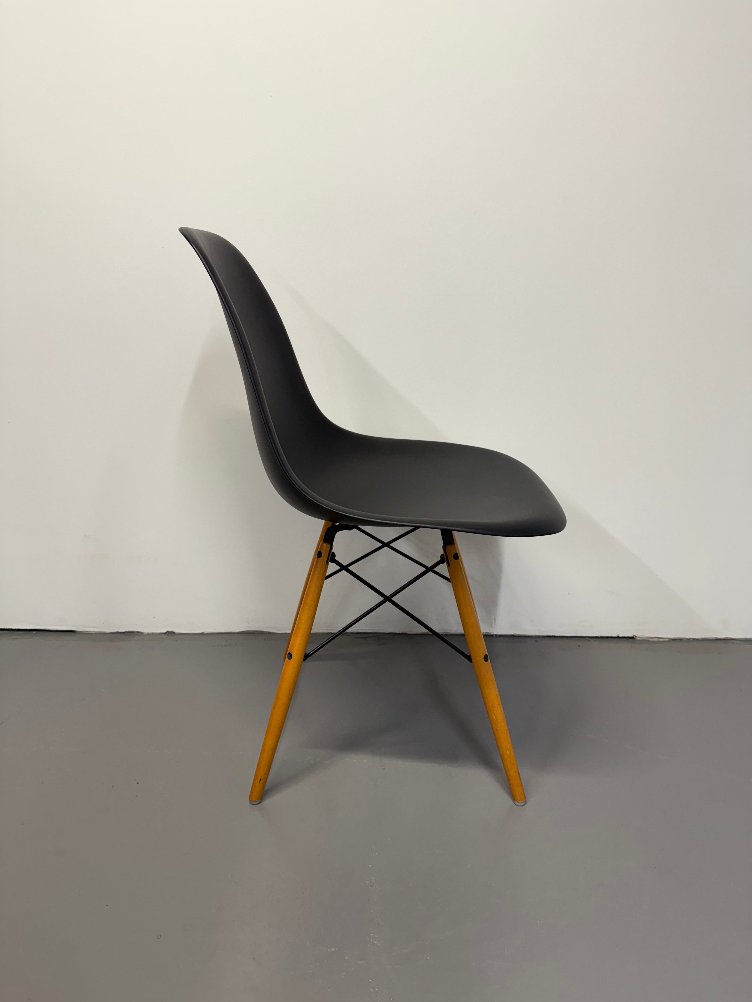 Vitra Eames DSR Side Chair – Black Shell with Dowel Base