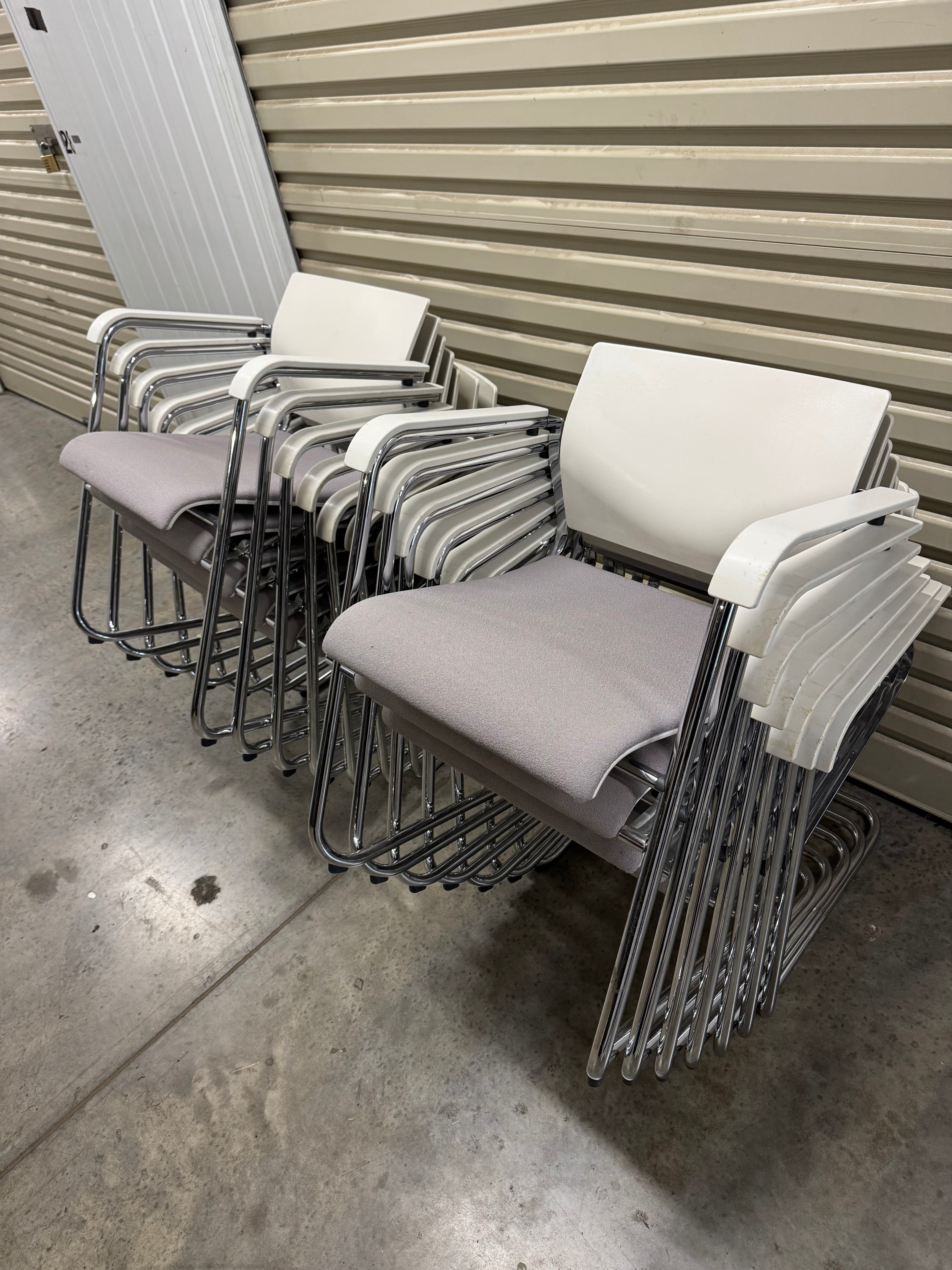 Wilkhahn 287/81 Modus Conference Room Cantilever Chair