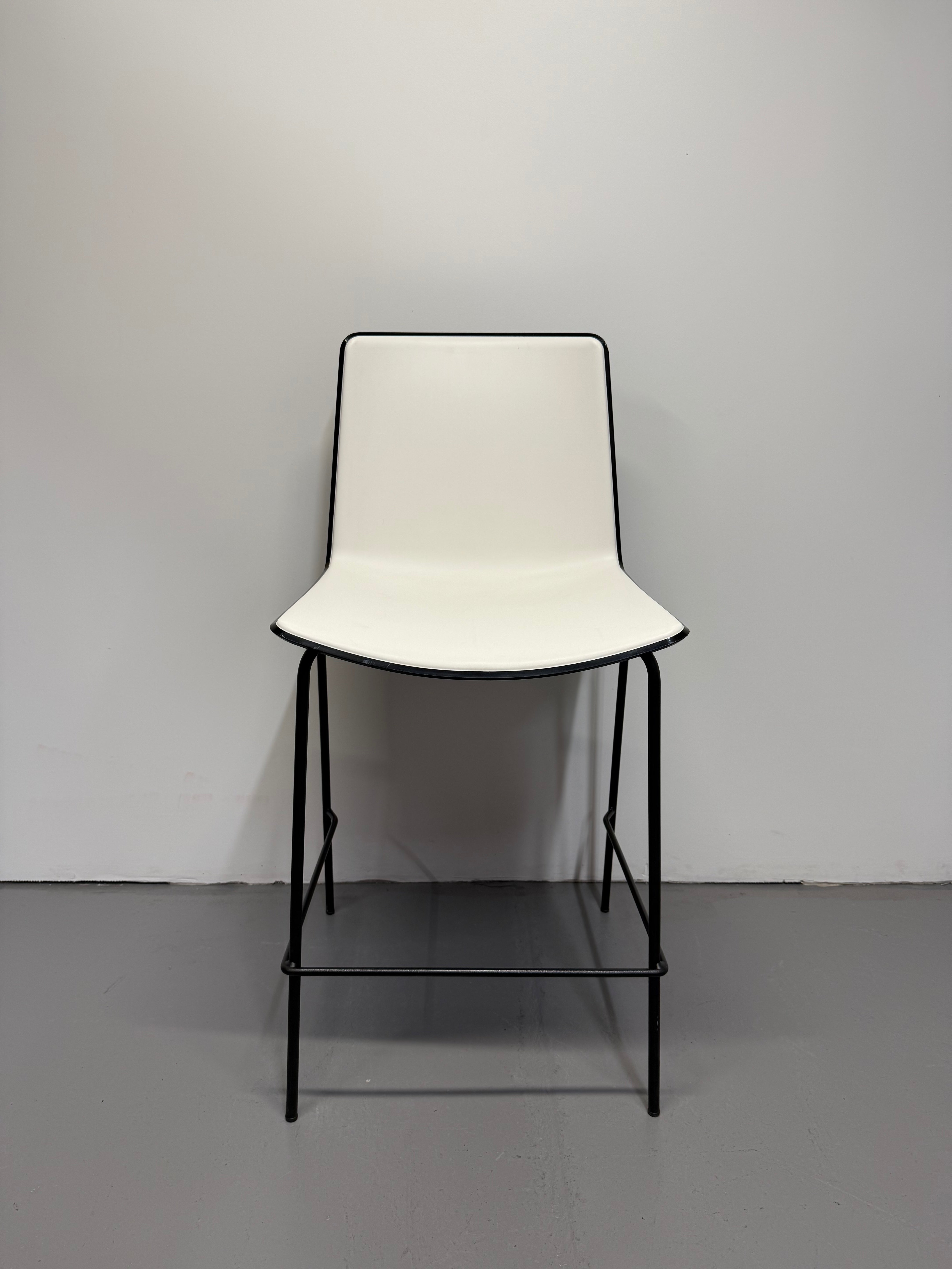 Pedrali Tweet Barstool - White Seat with Black Frame
