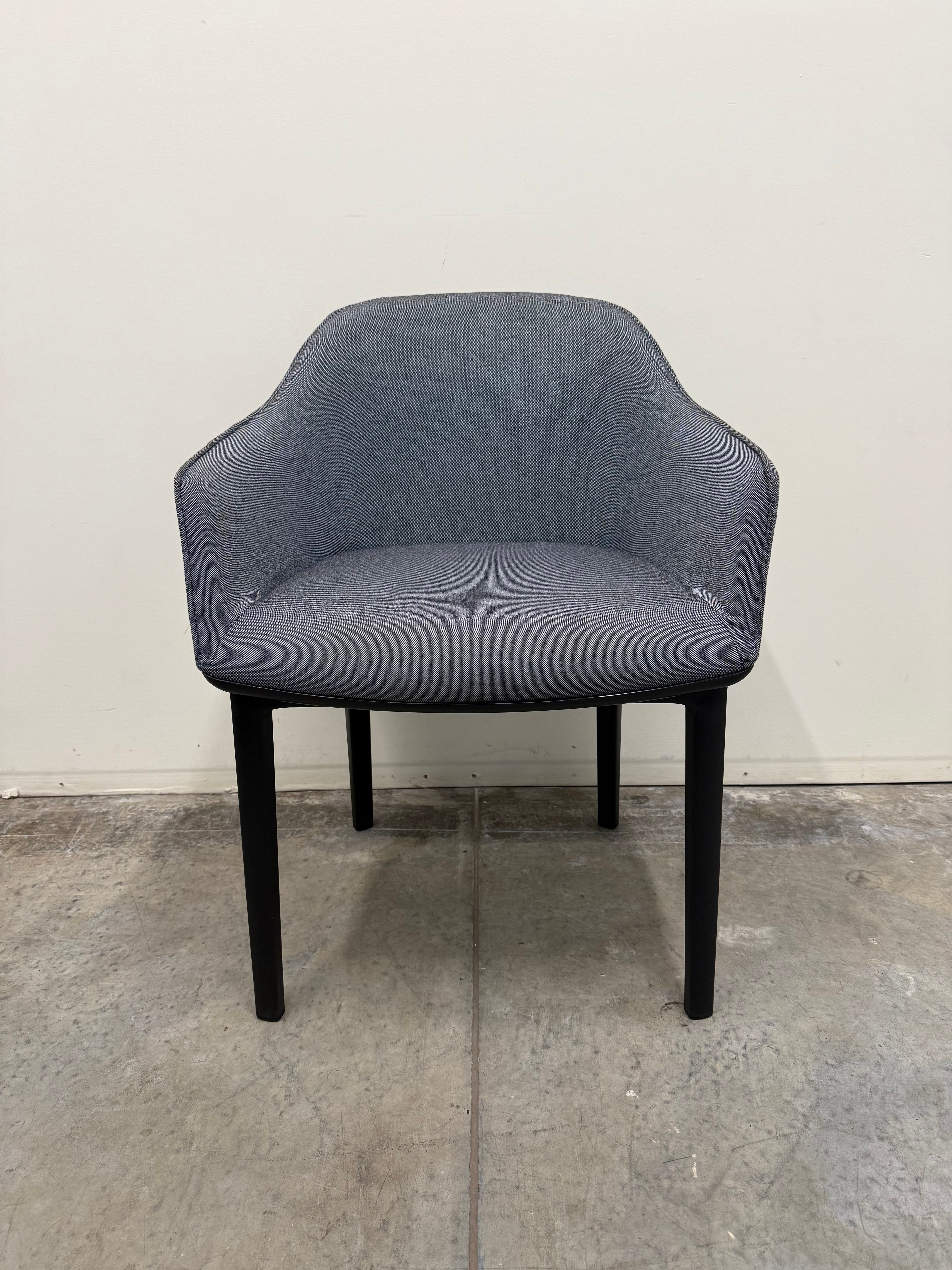 Vitra Softshell Chair – 4-Leg Base in Grey Fabric