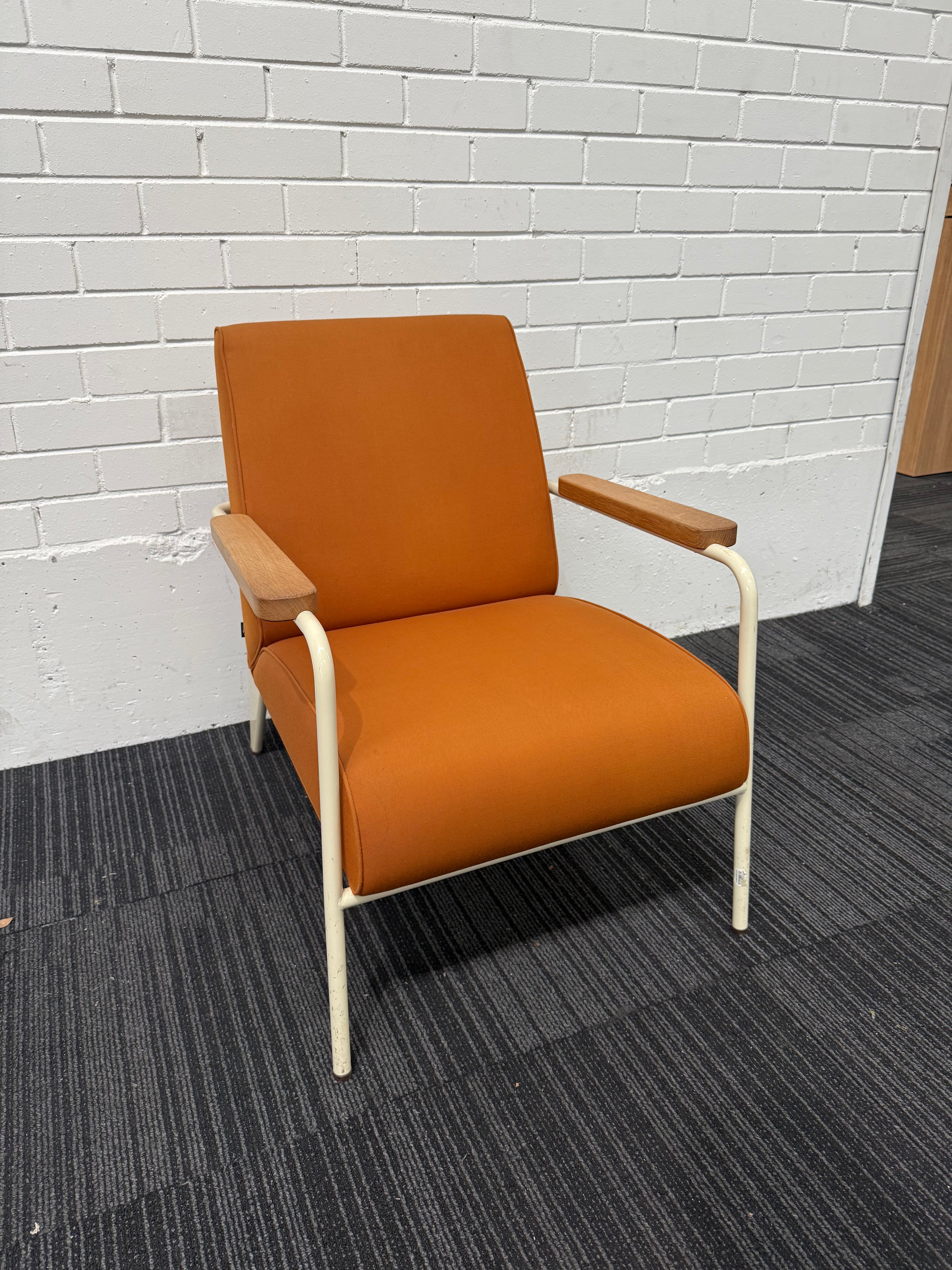 Vitra Fauteuil de Salon by Jean Prouvé Armchair – Ecru Frame, Twill Cognac Upholstery, Natural Oak Armrests