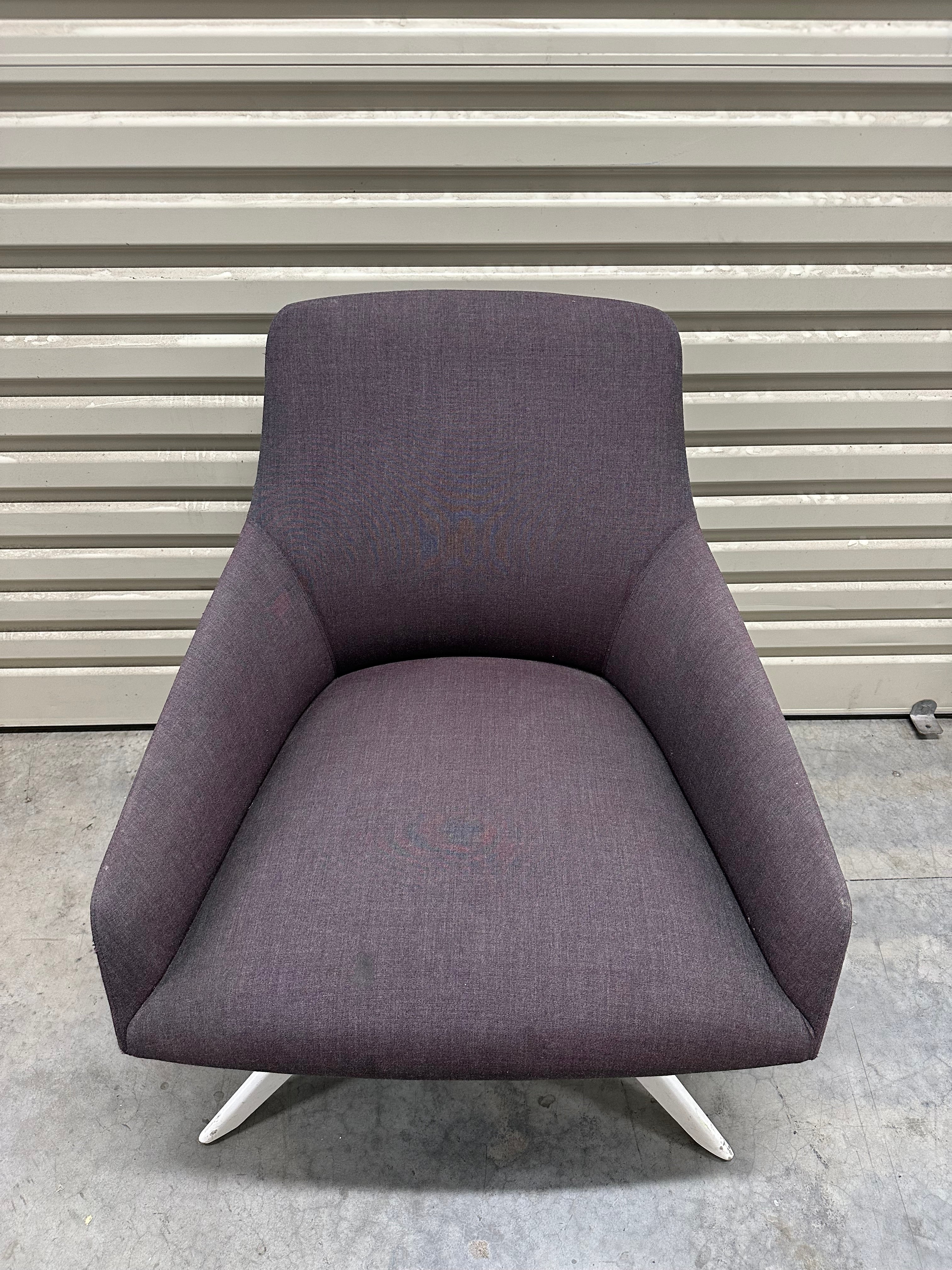 Alya Lounge Chairs BU1524 – Designed by Lievore Altherr Molina for Andreu World