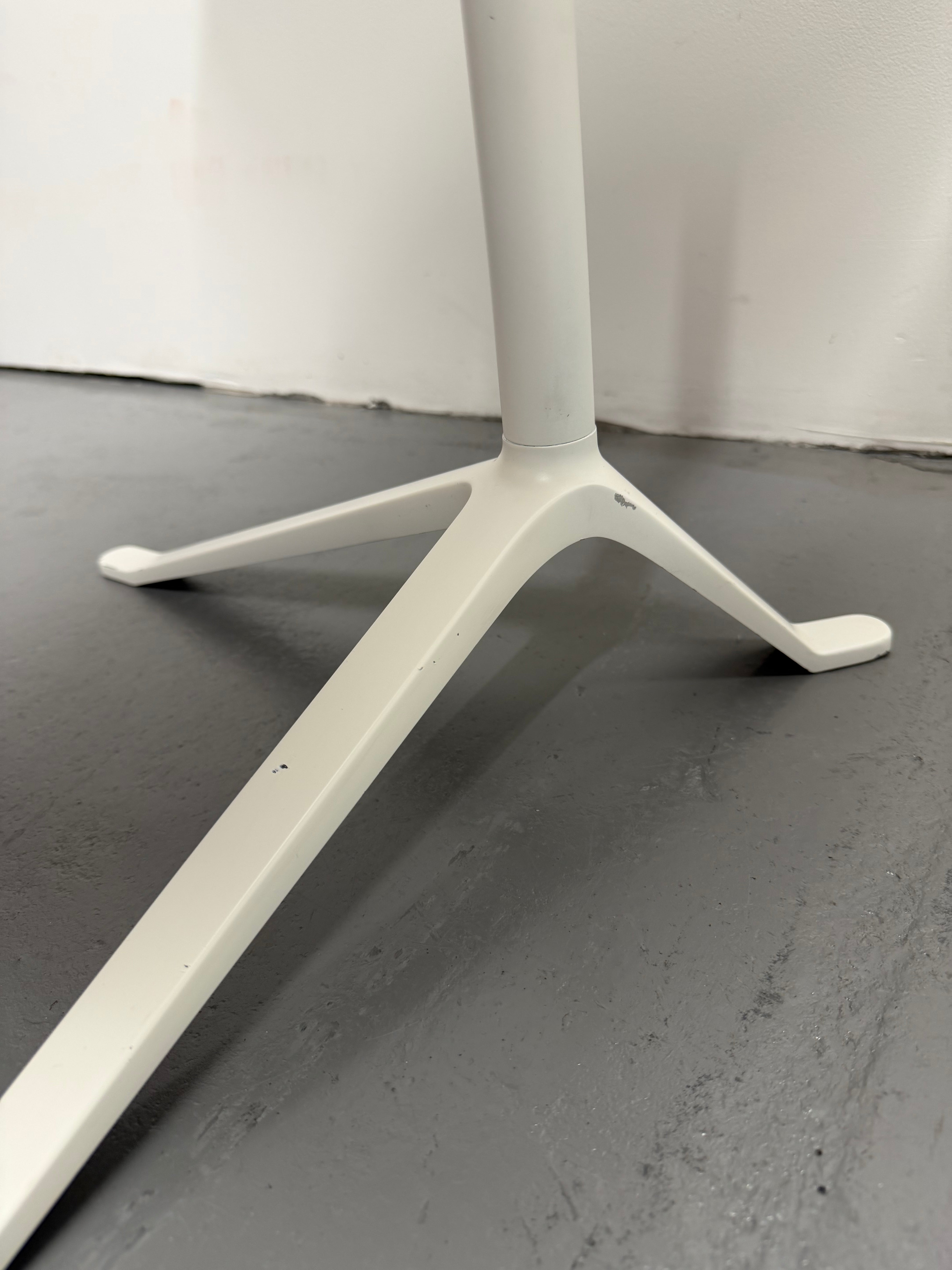 Fritz Hansen Little Friend Side Table – Fixed Height, White Melamine Top