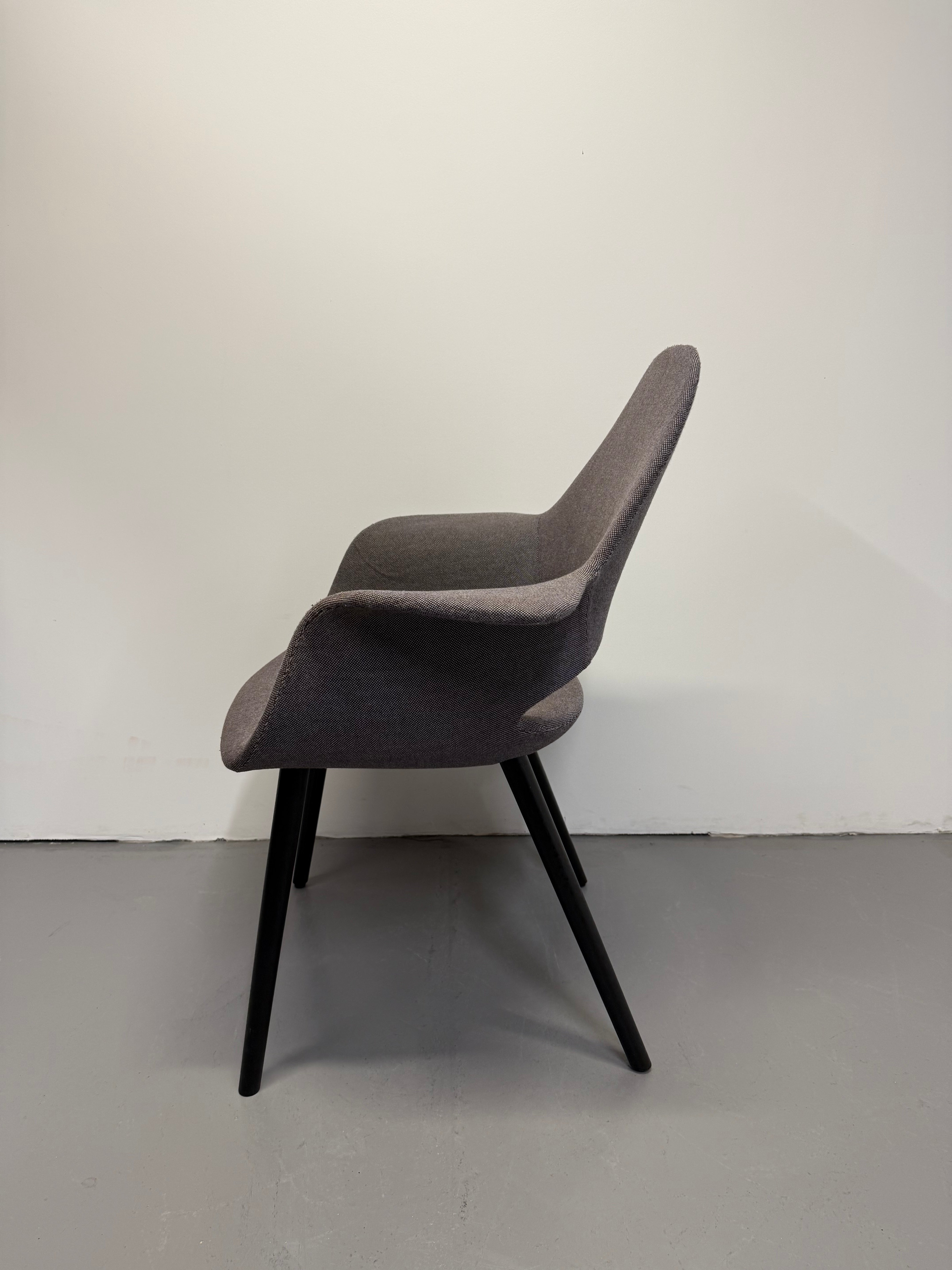 RARE Vitra Organic Chair – Iconic Mid-Century Design by Eames & Saarinen