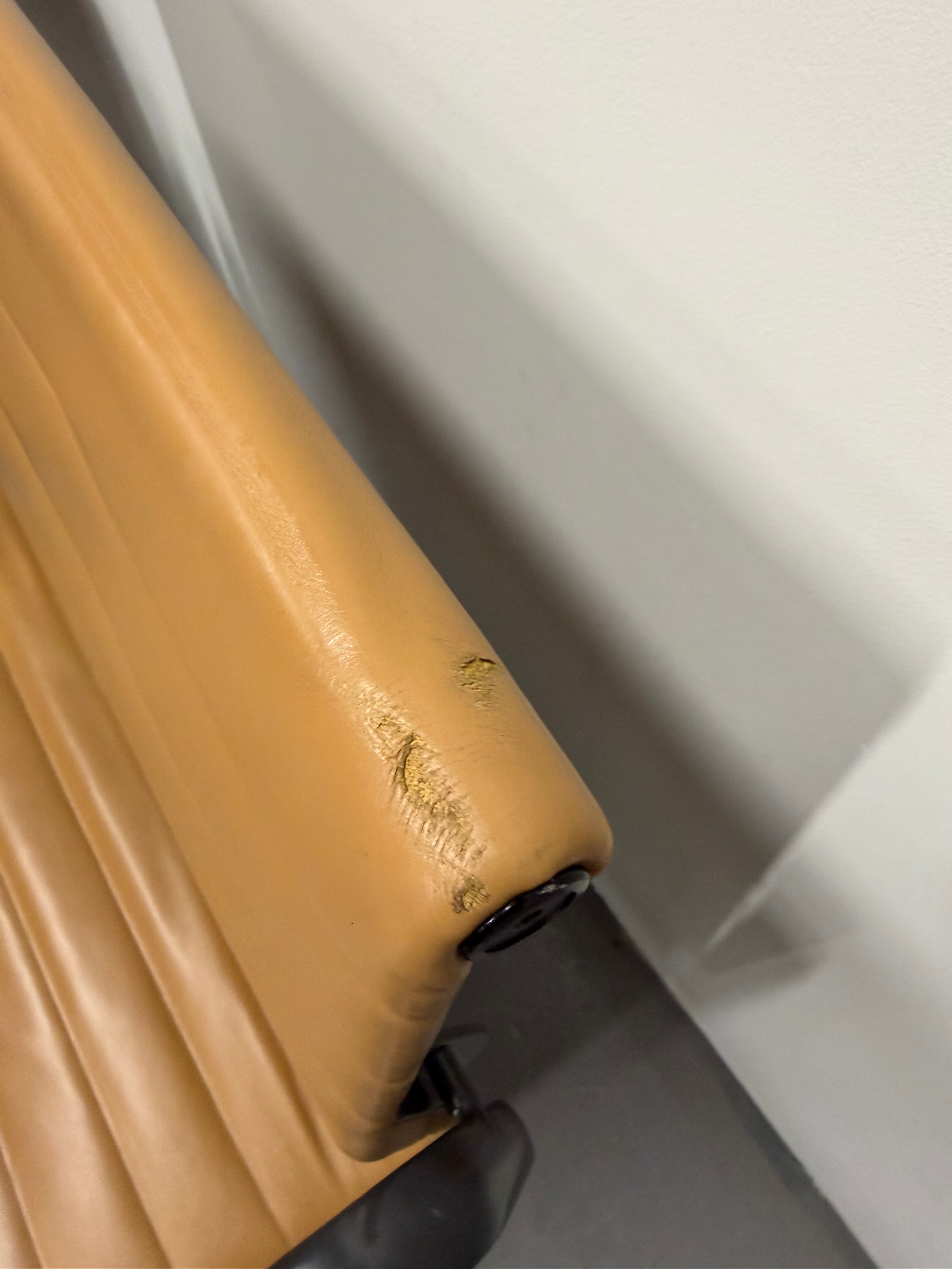 Eames Aluminium Group Low Back Chair - Tan Leather / Black Frame